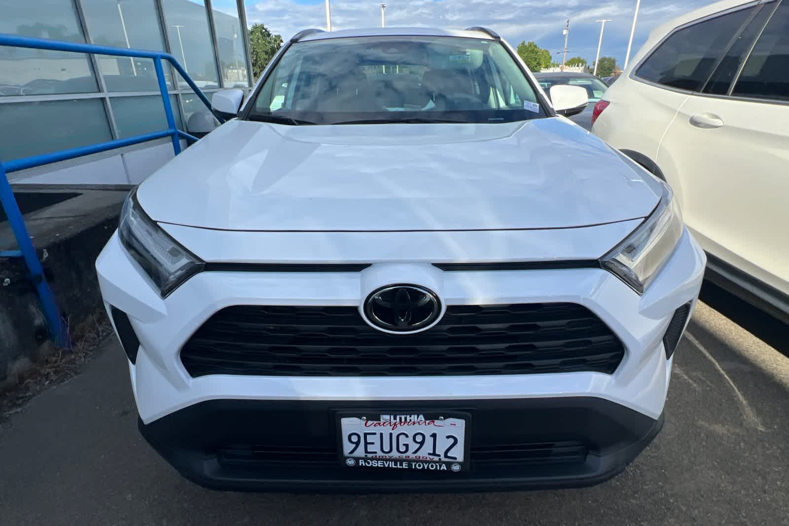 Thumbnail: 2022 Toyota RAV4 - 2