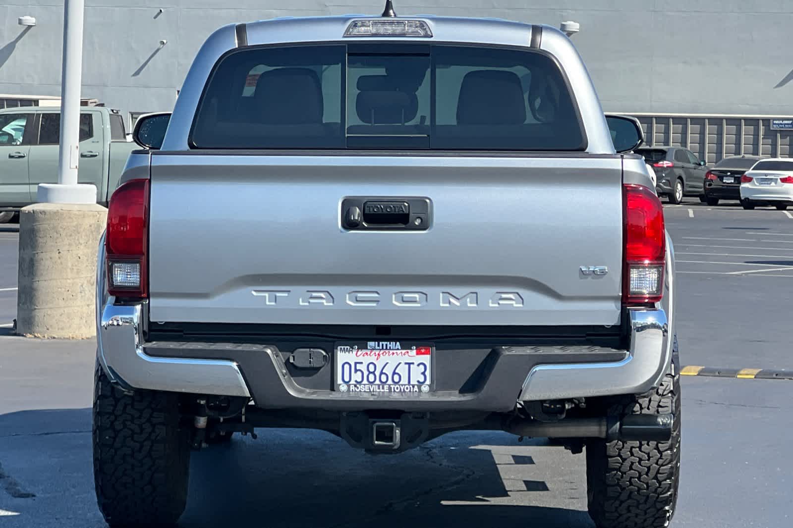 Thumbnail: 2023 Toyota Tacoma - 8