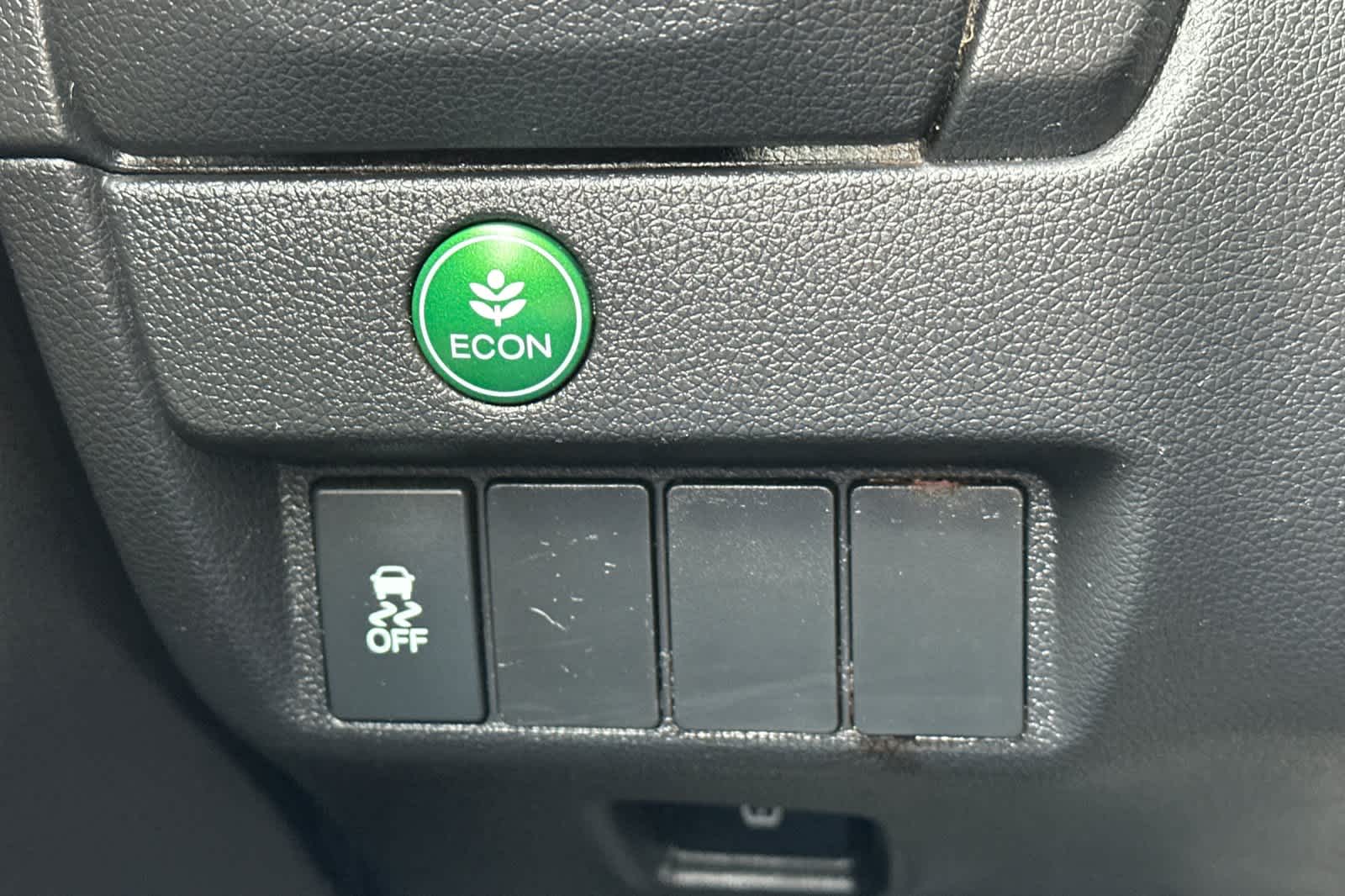 Thumbnail: 2016 Honda Fit - 29