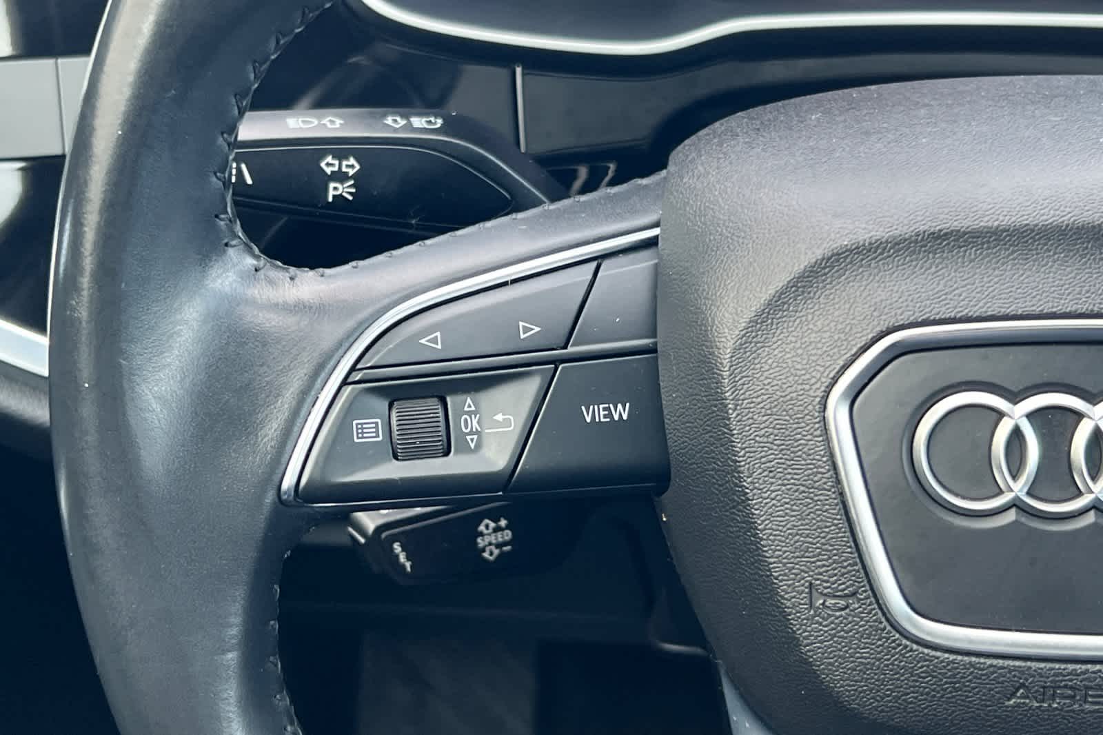 Thumbnail: 2019 Audi Q3 - 26