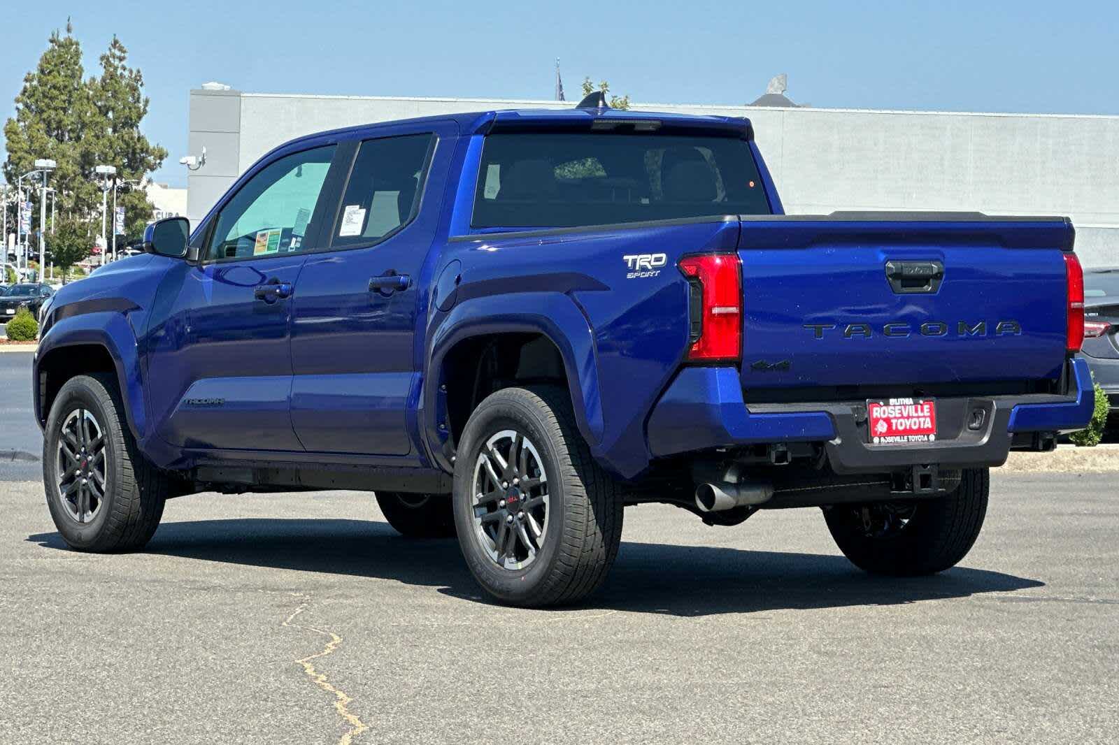 2025 Toyota Tacoma TRD Sport 6