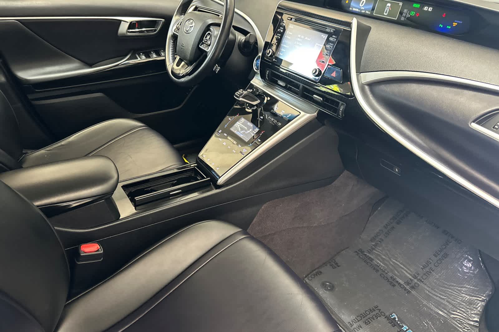 Thumbnail: 2019 Toyota Mirai - 16