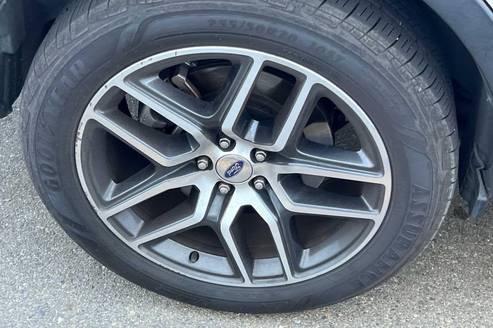 Thumbnail: 2018 Ford Explorer - 13