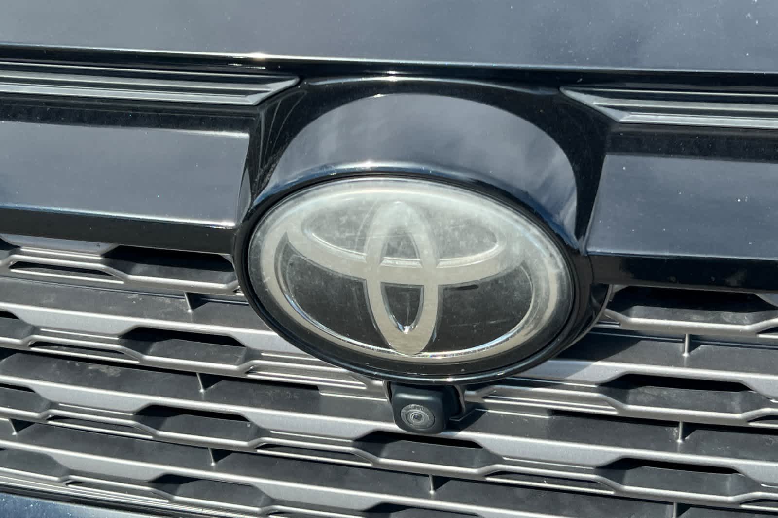 Thumbnail: 2019 Toyota RAV4 - 13