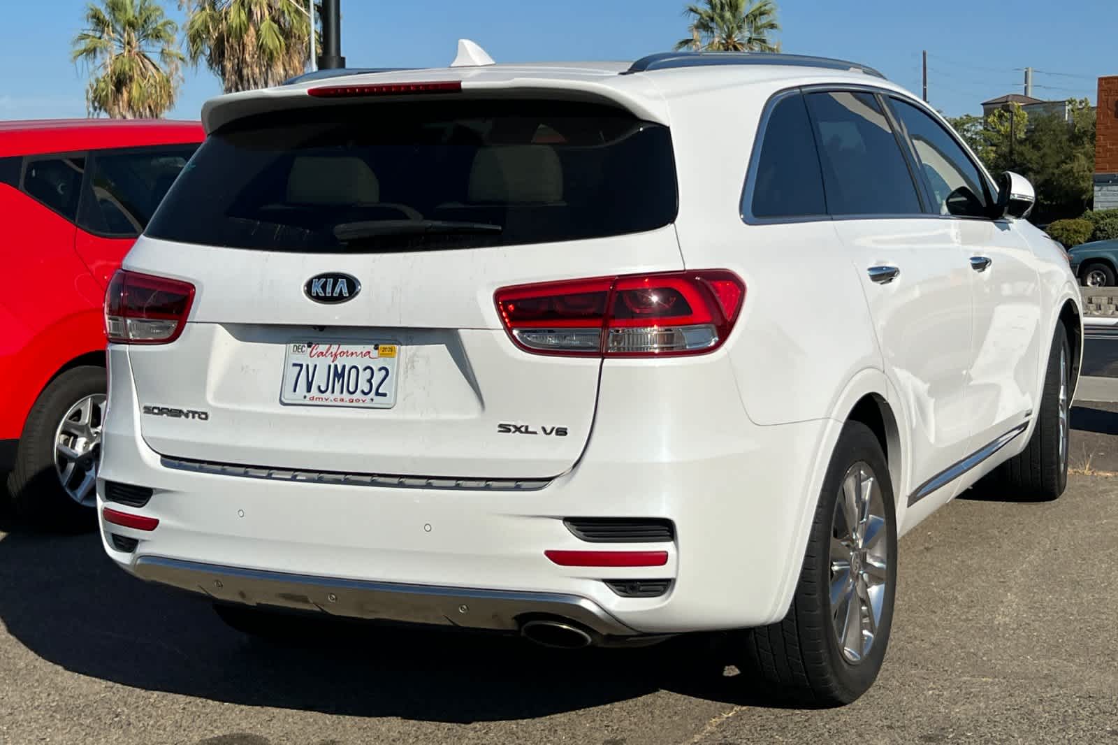 Thumbnail: 2017 Kia Sorento - 2
