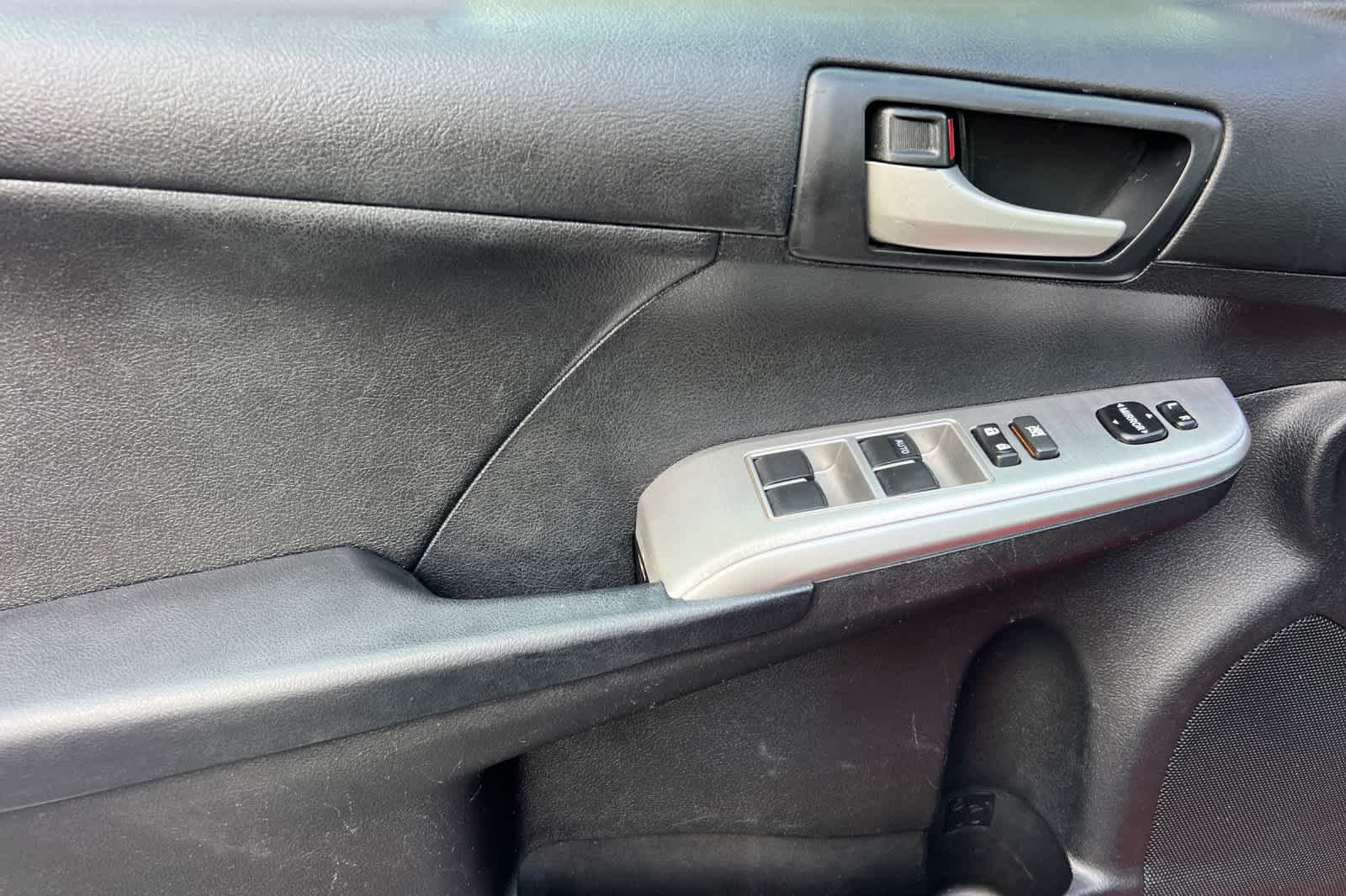 Thumbnail: 2012 Toyota Camry - 12