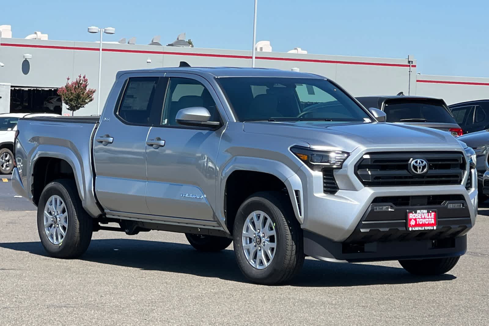 Thumbnail: 2025 Toyota Tacoma - 9