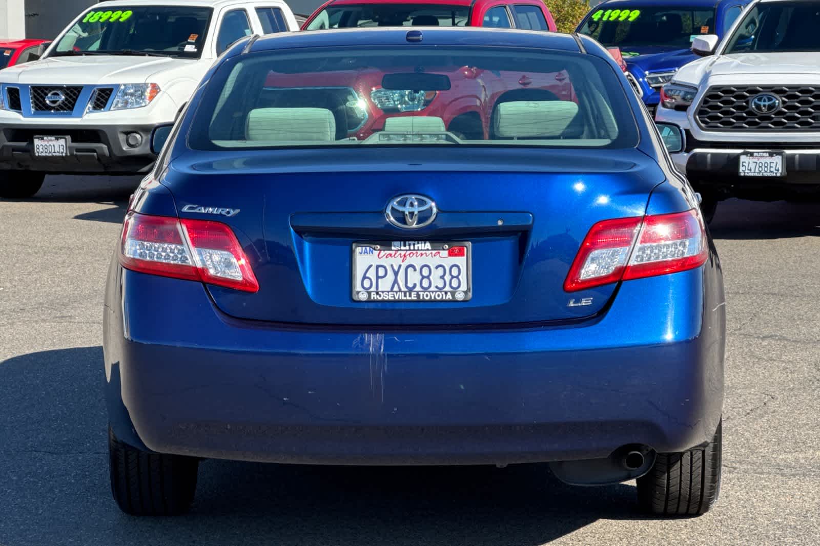 Thumbnail: 2011 Toyota Camry - 8