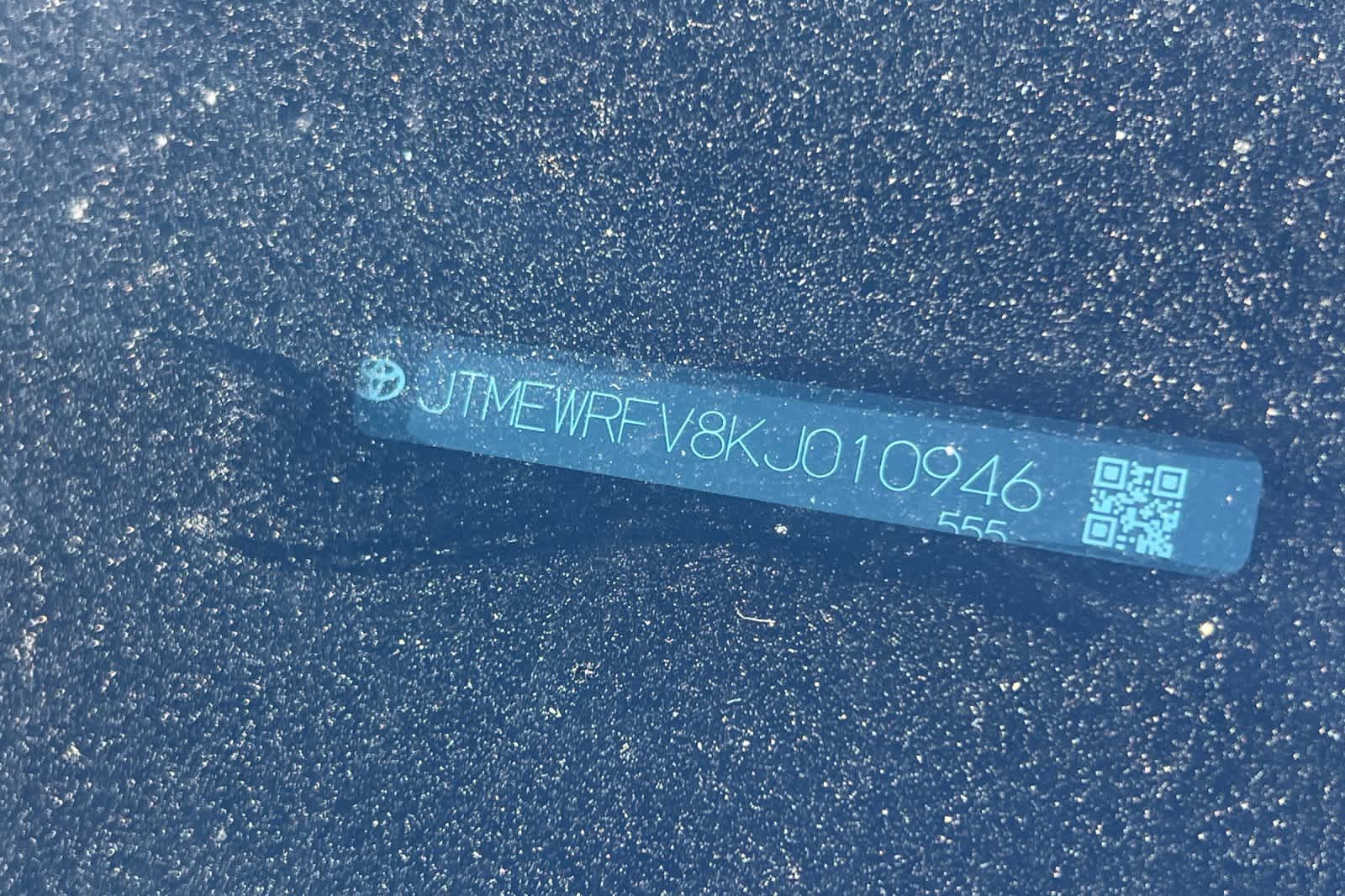 Thumbnail: 2019 Toyota RAV4 - 23