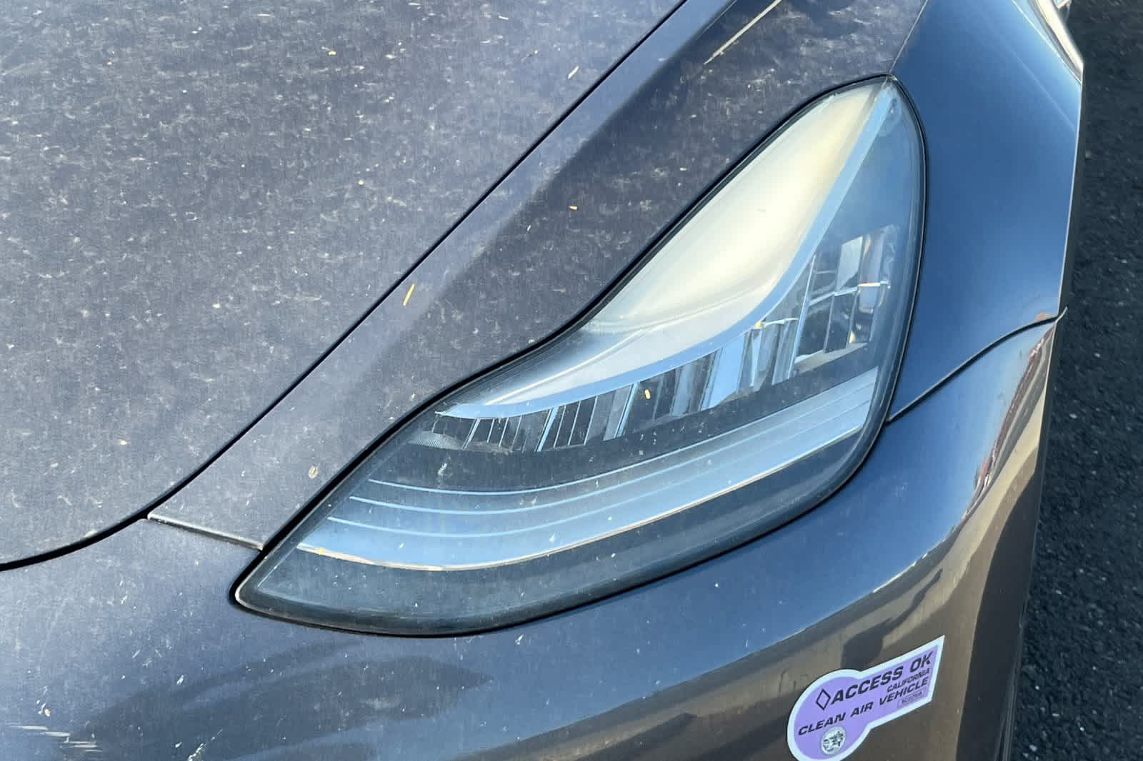 Thumbnail: 2018 Tesla Model 3 - 11