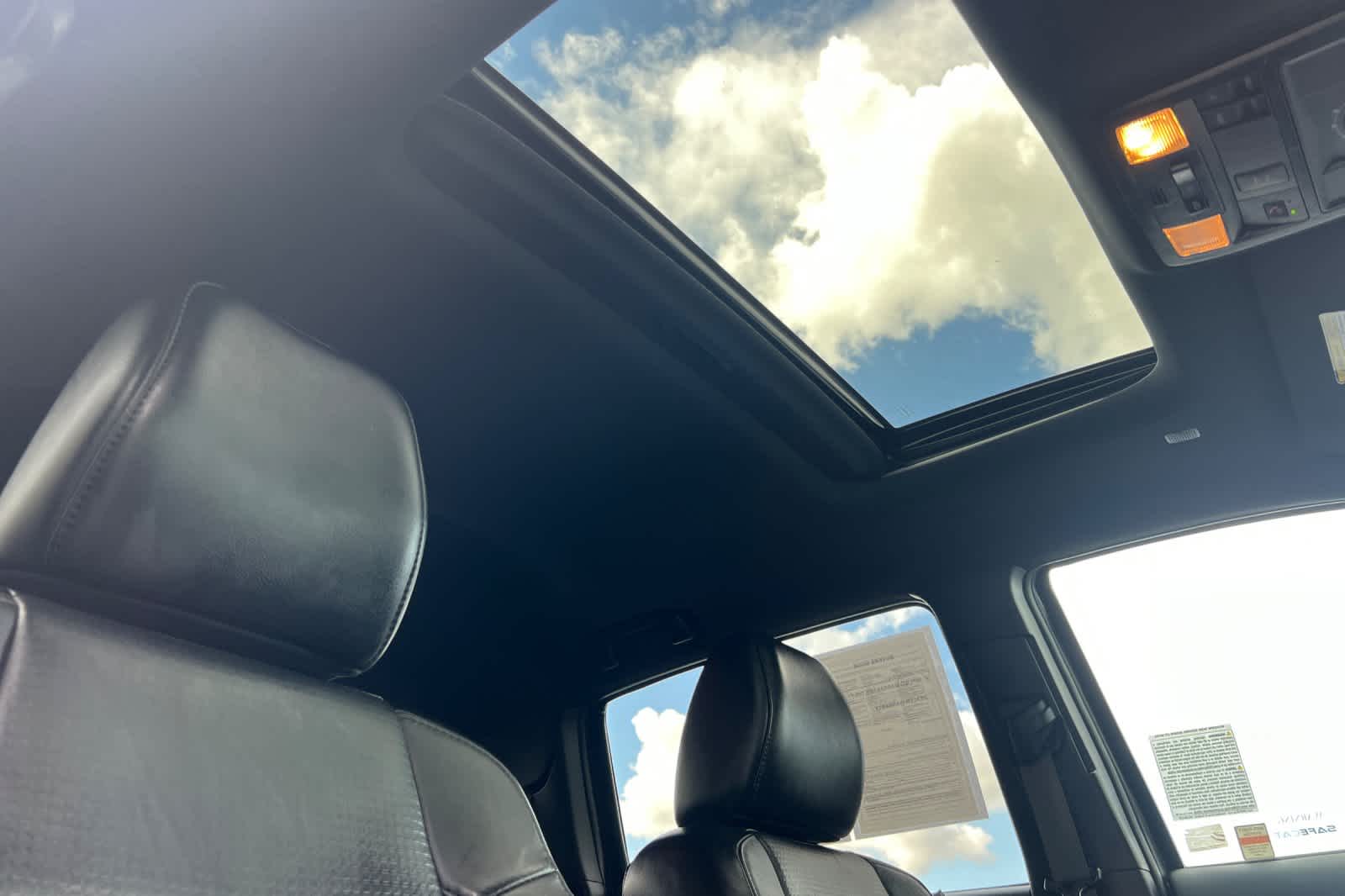 Thumbnail: 2022 Toyota Tacoma - 16