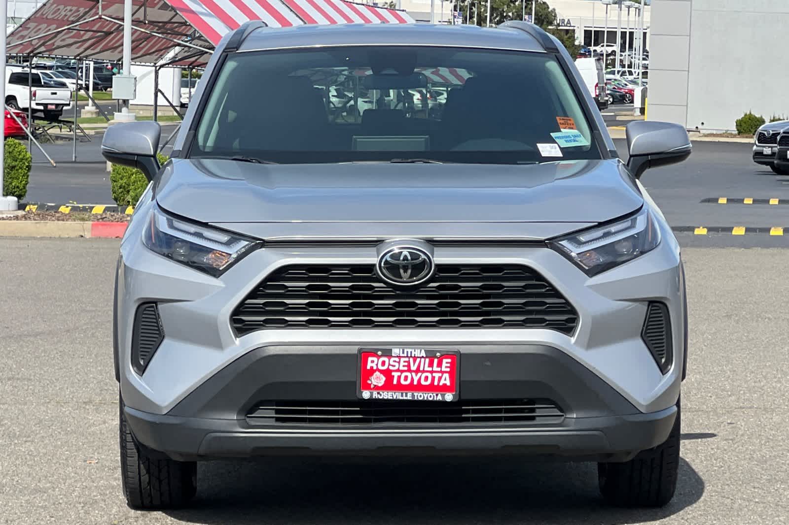 Thumbnail: 2024 Toyota RAV4 - 10