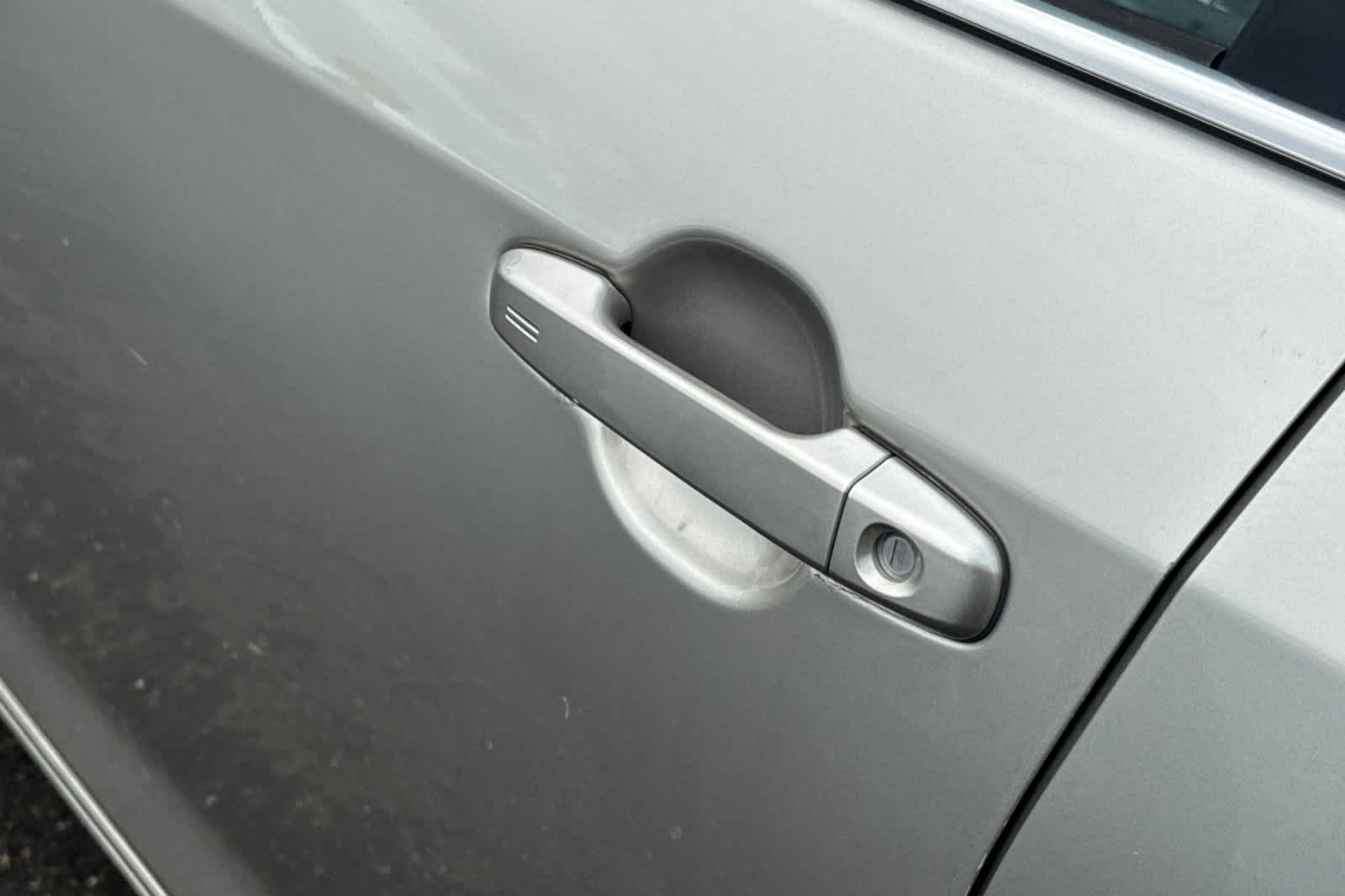 Thumbnail: 2013 Toyota Camry - 19