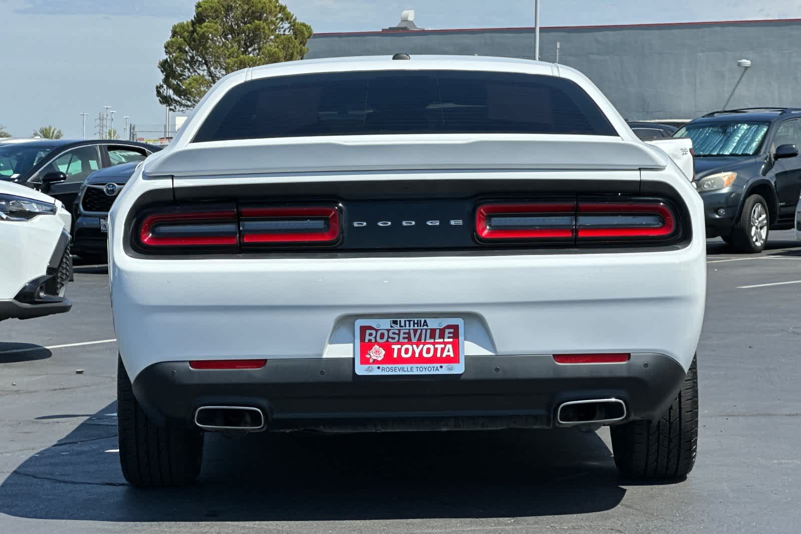 Thumbnail: 2015 Dodge Challenger - 8