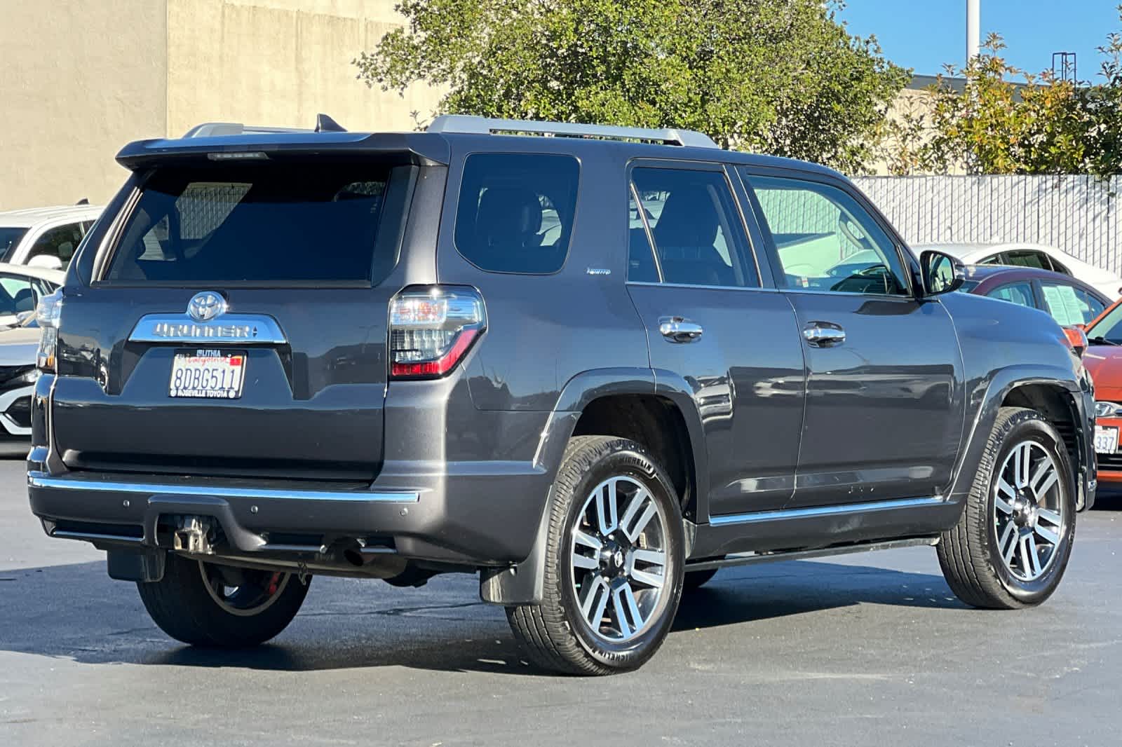 Thumbnail: 2018 Toyota 4Runner - 2
