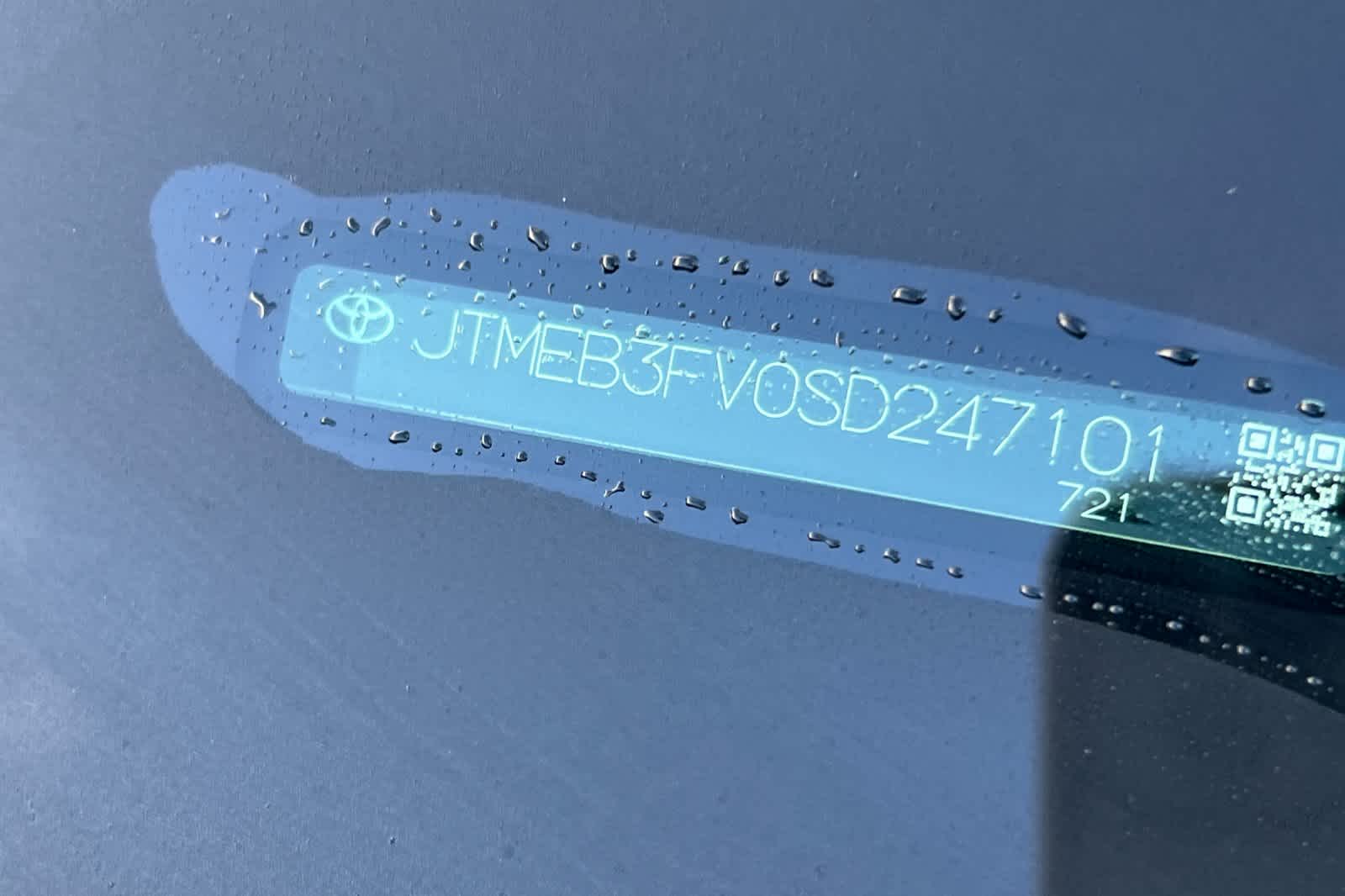 Thumbnail: 2025 Toyota RAV4 - 23