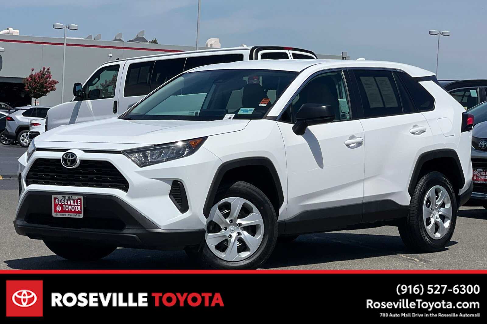 Thumbnail: 2022 Toyota RAV4 - 1