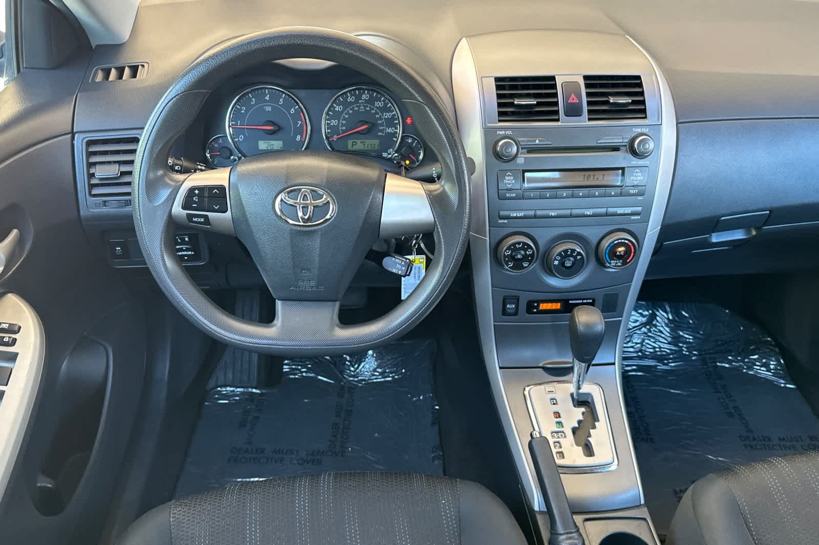 Thumbnail: 2011 Toyota Corolla - 15