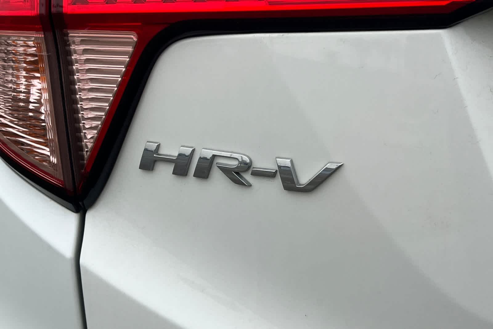 Thumbnail: 2016 Honda HR-V - 7