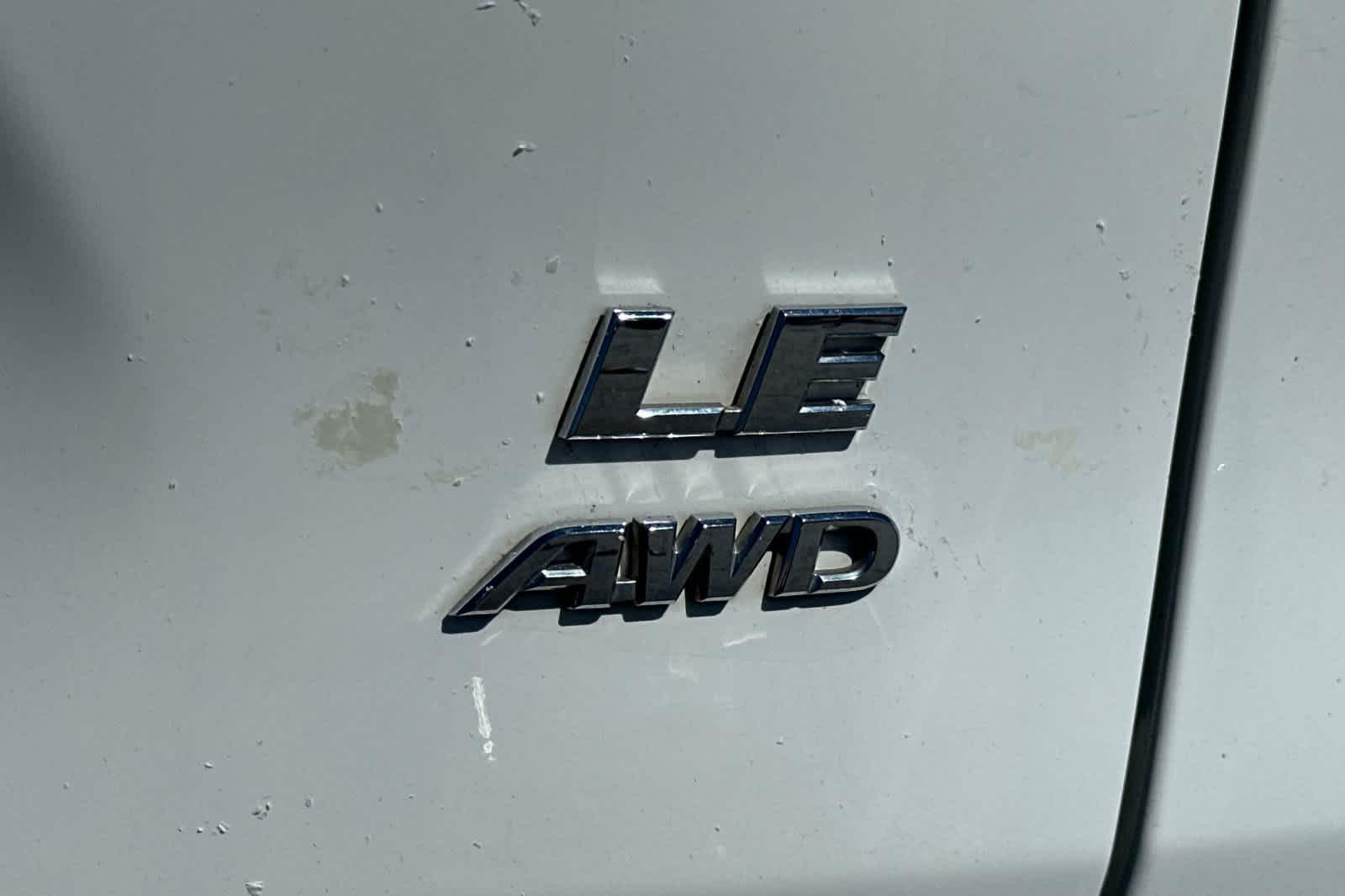 Thumbnail: 2022 Toyota RAV4 - 31