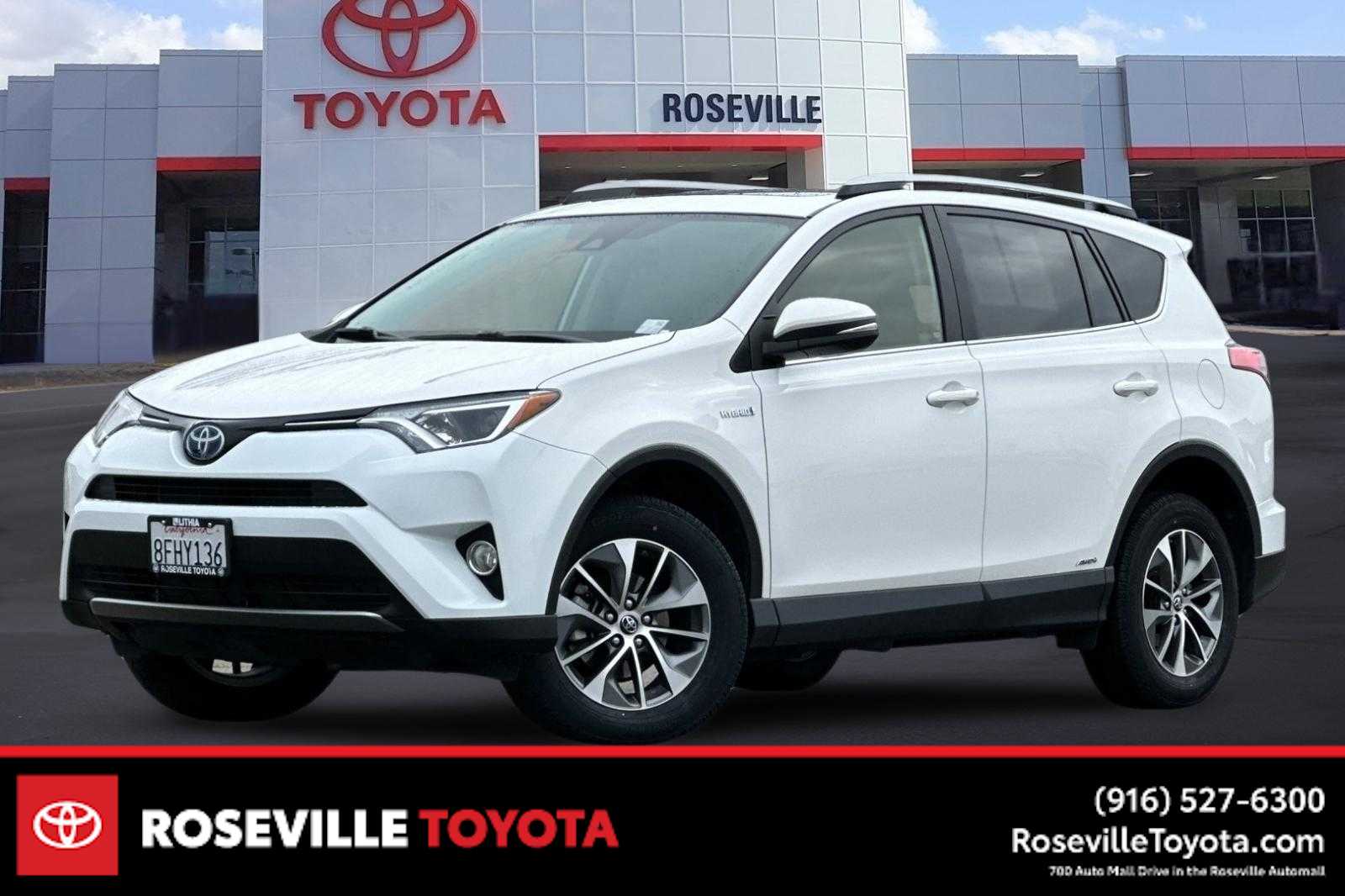 Thumbnail: 2018 Toyota RAV4 - 1