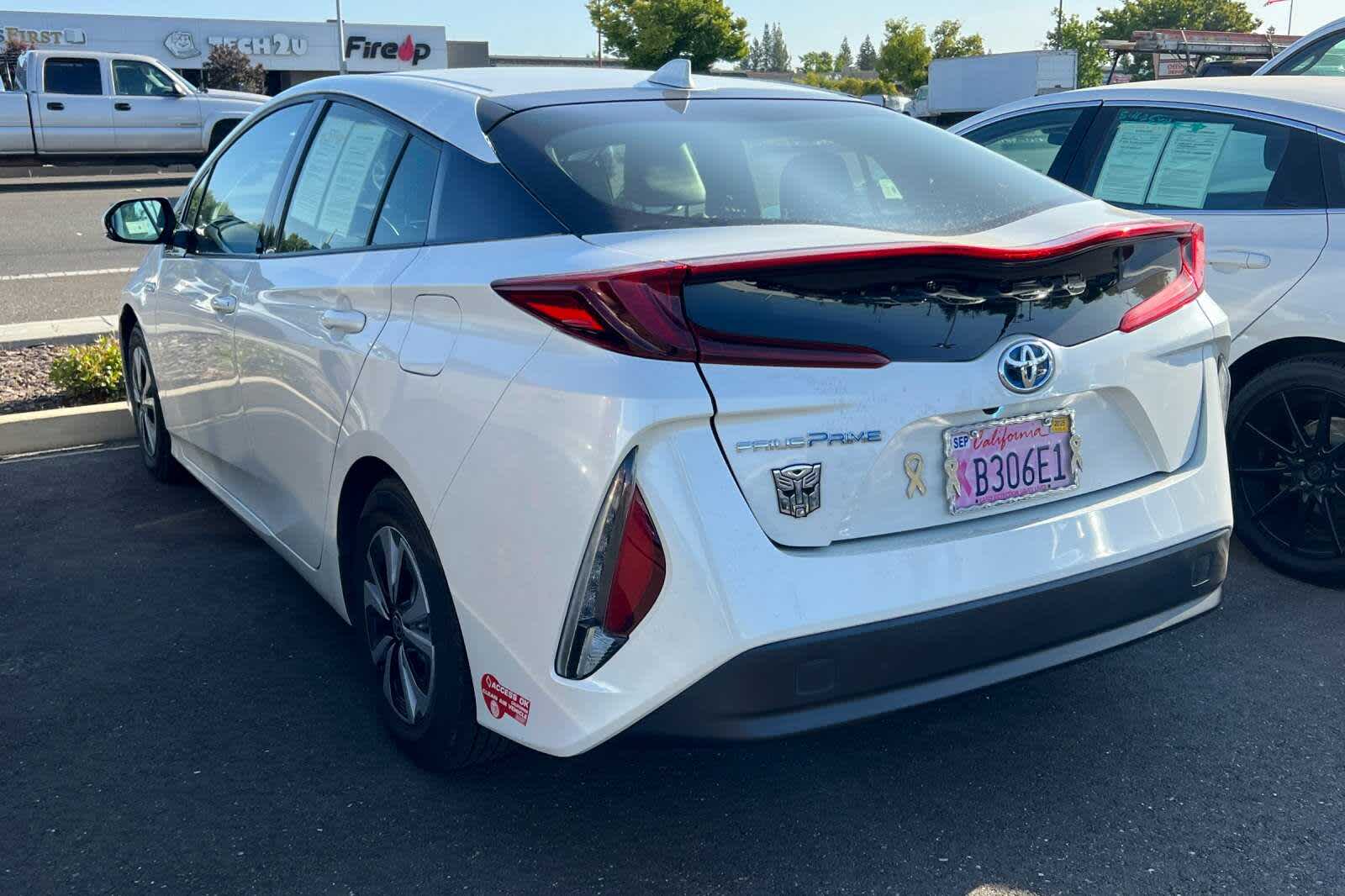 Thumbnail: 2018 Toyota Prius Prime - 4