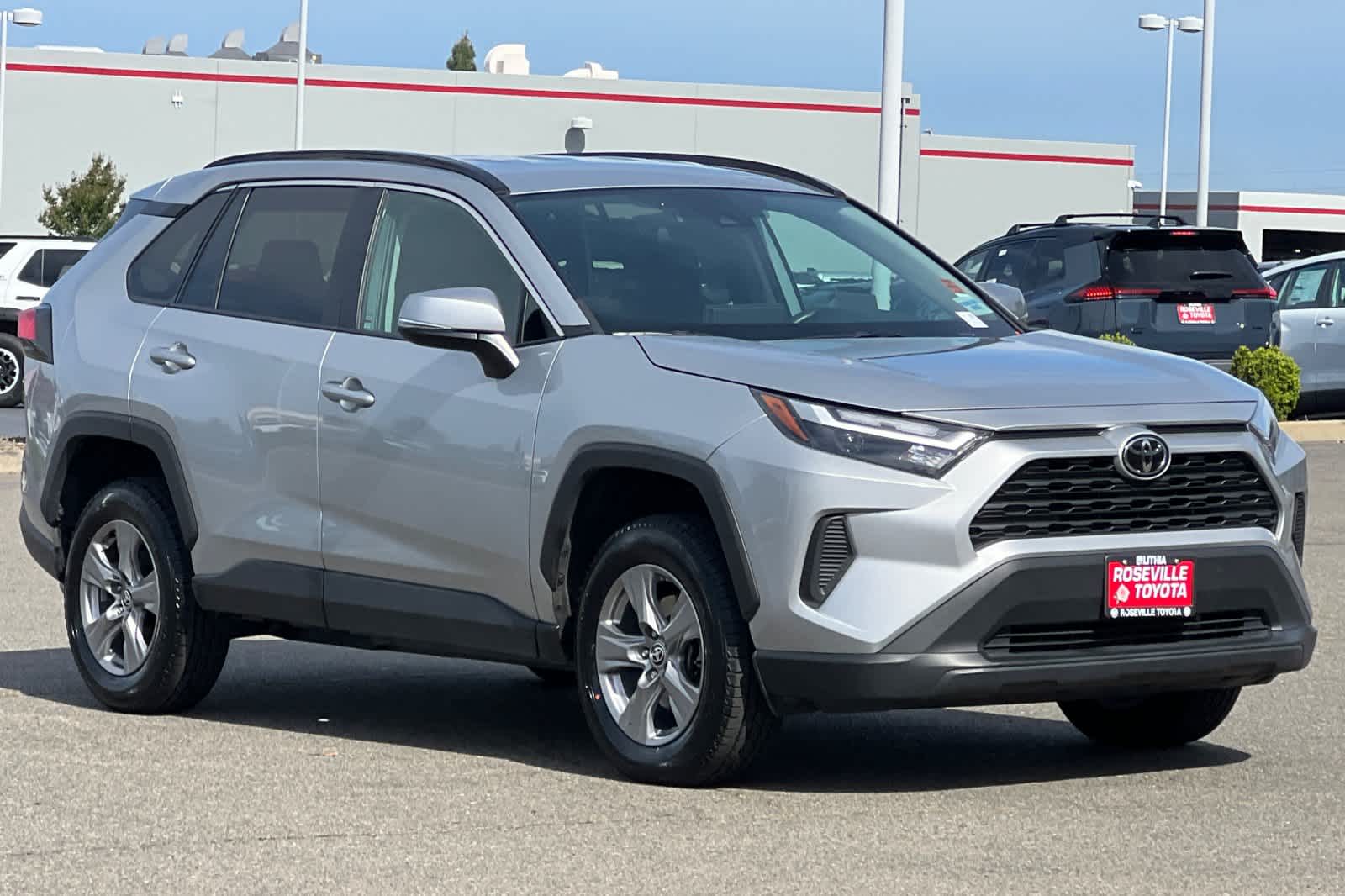 Thumbnail: 2024 Toyota RAV4 - 5