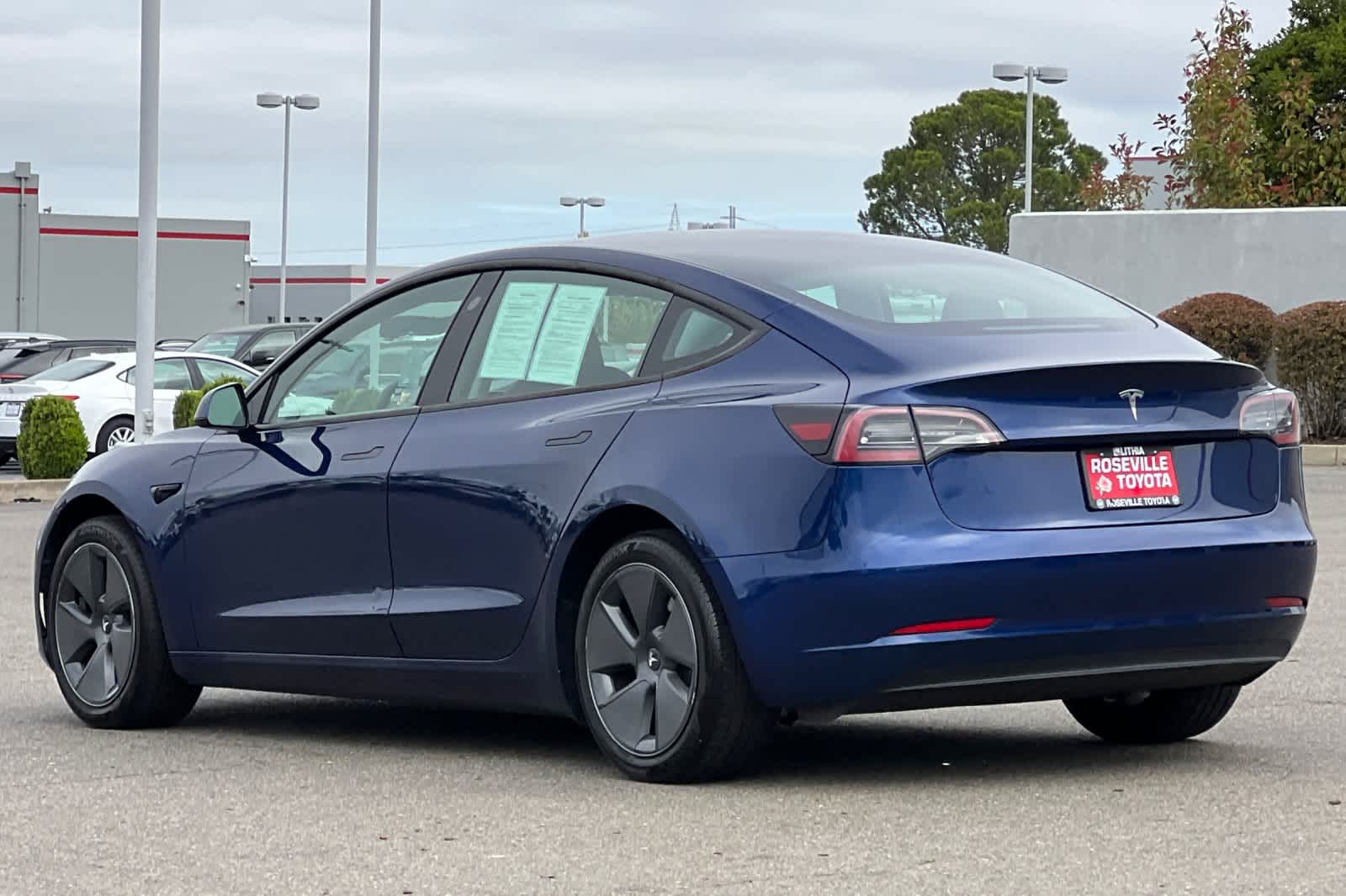 Thumbnail: 2023 Tesla Model 3 - 7