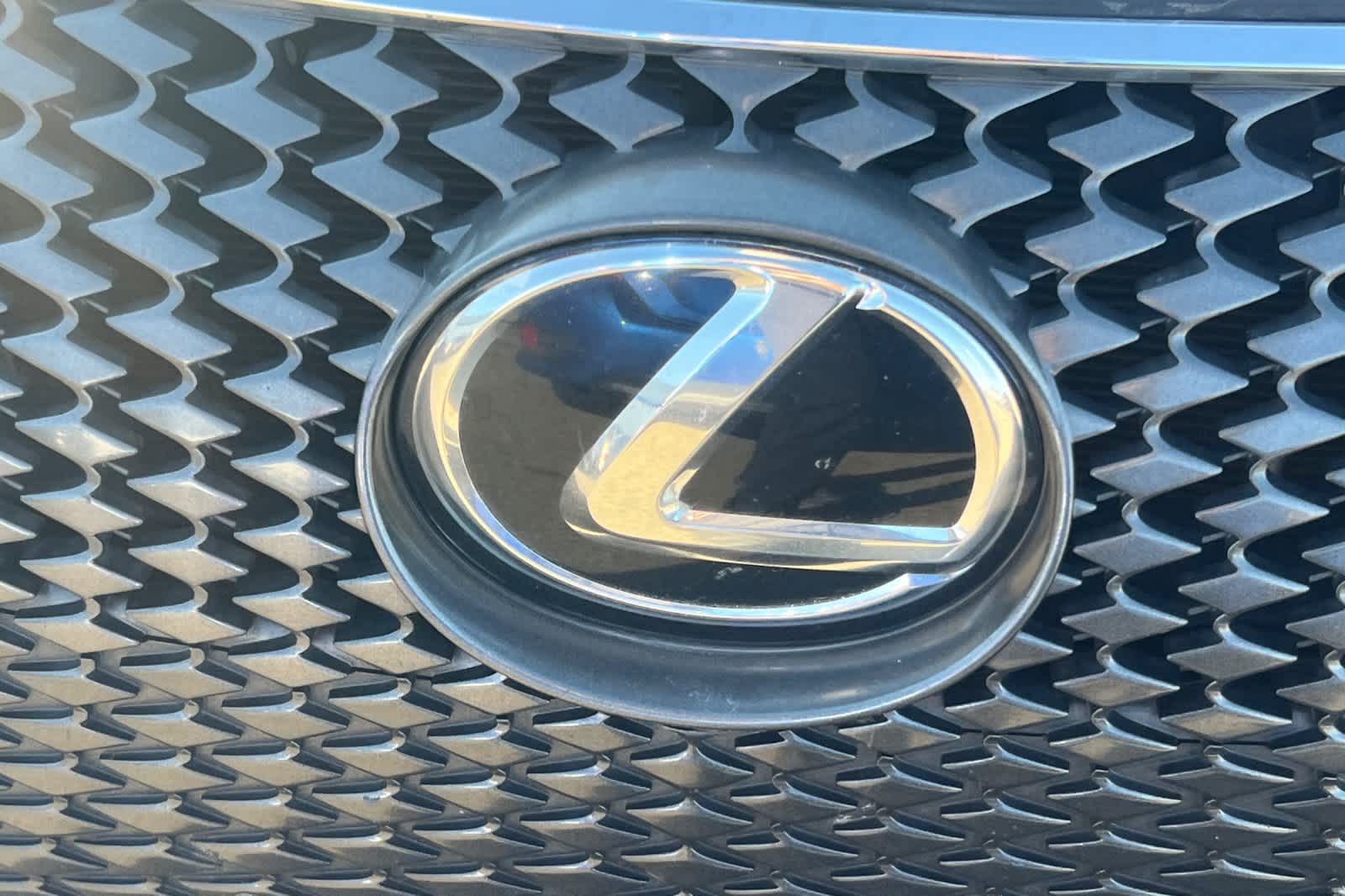 Thumbnail: 2015 Lexus IS - 10