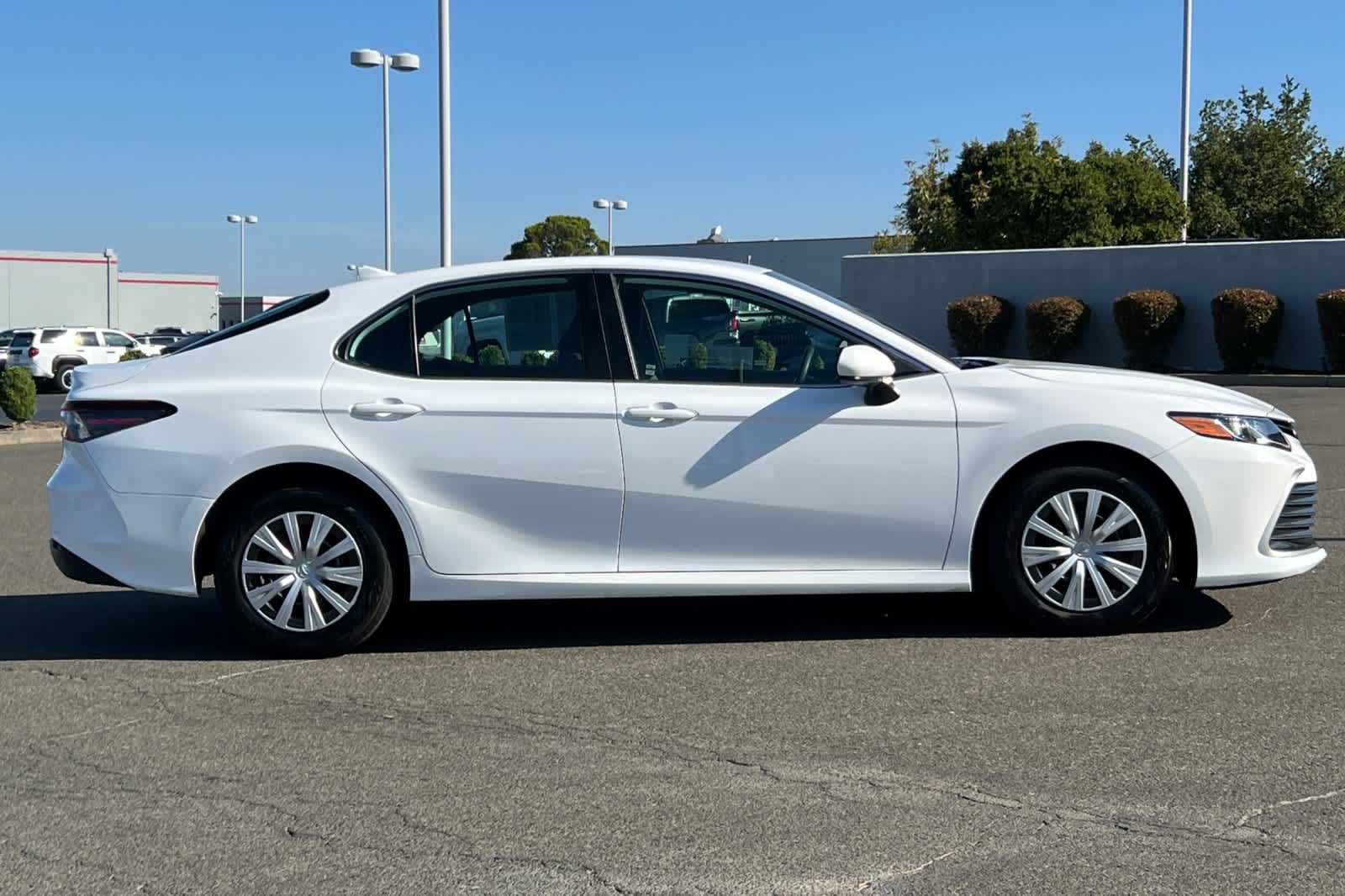 Thumbnail: 2023 Toyota Camry - 6