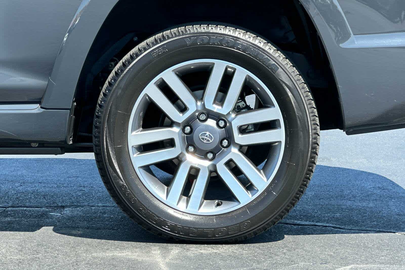 Thumbnail: 2024 Toyota 4Runner - 31