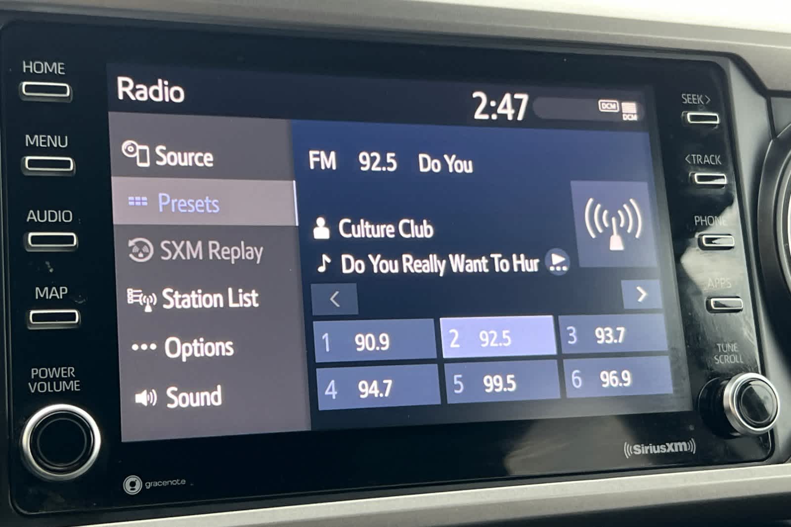 Thumbnail: 2020 Toyota Tacoma - 18