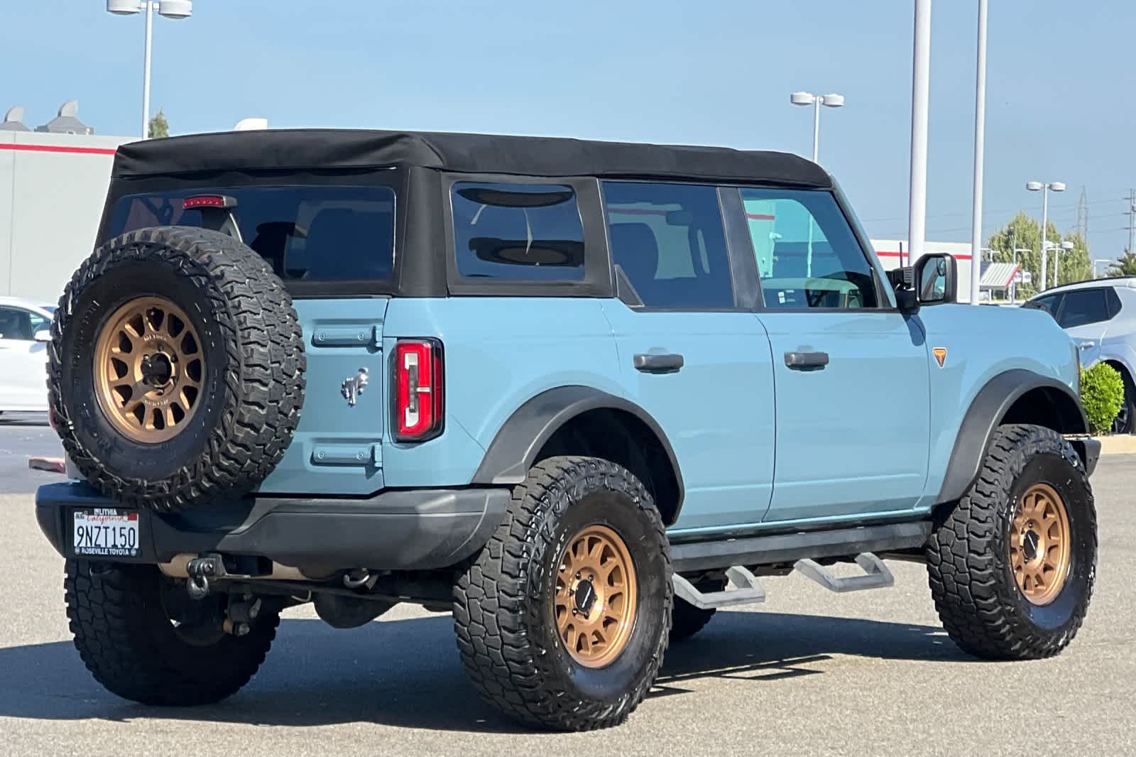 Thumbnail: 2021 Ford Bronco - 2