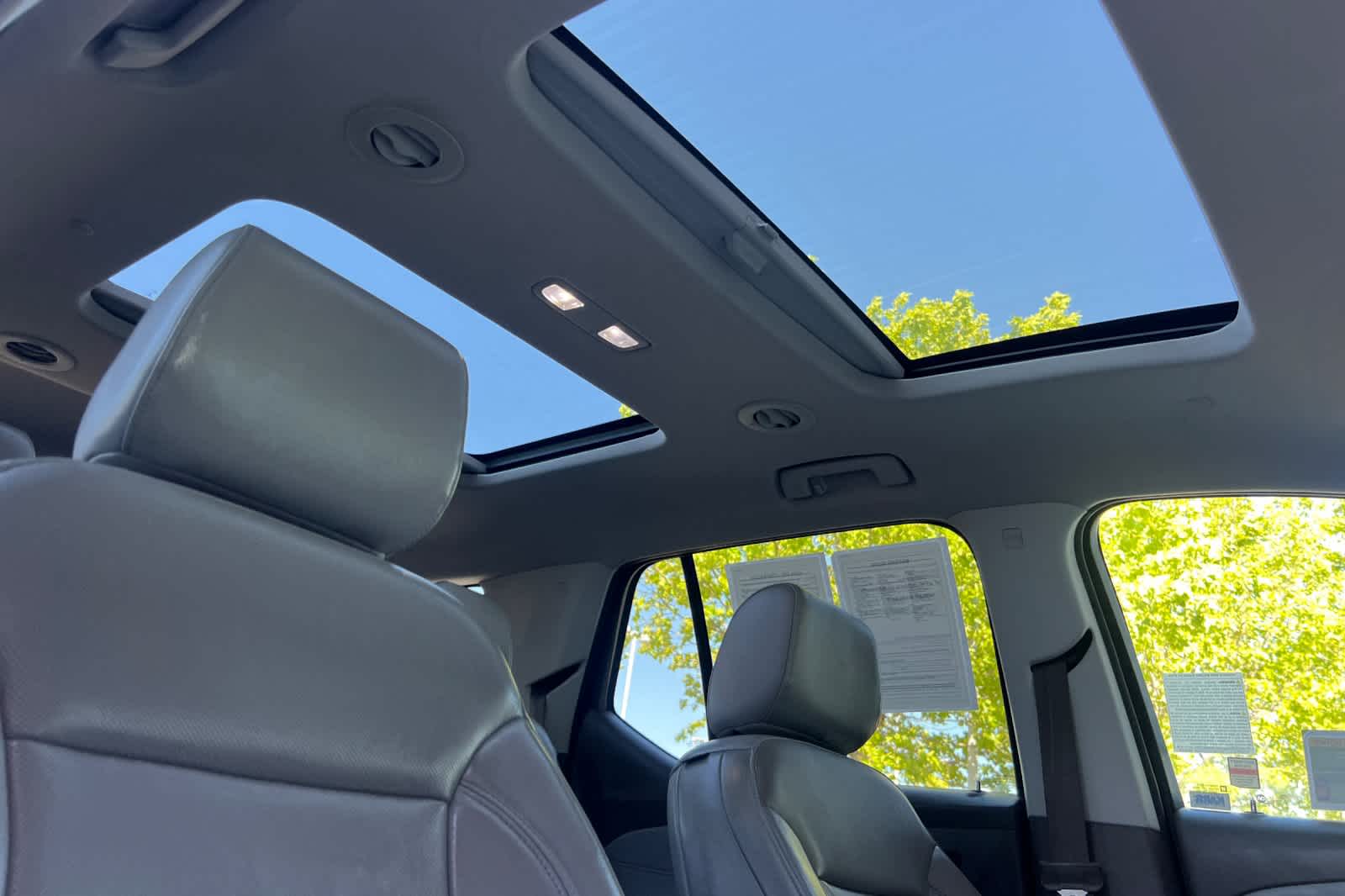 Thumbnail: 2018 Chevrolet Traverse - 18