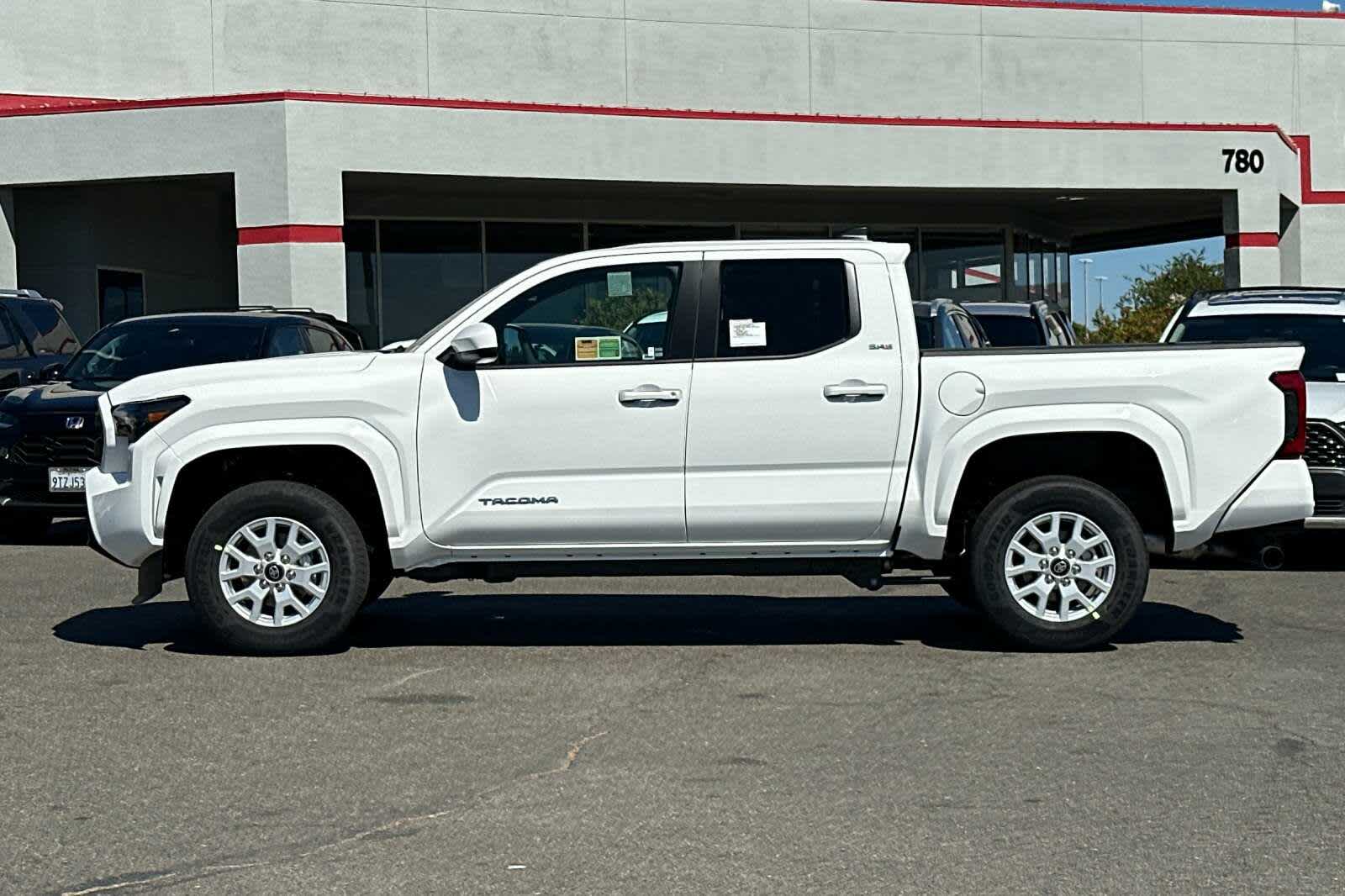 Thumbnail: 2025 Toyota Tacoma - 5