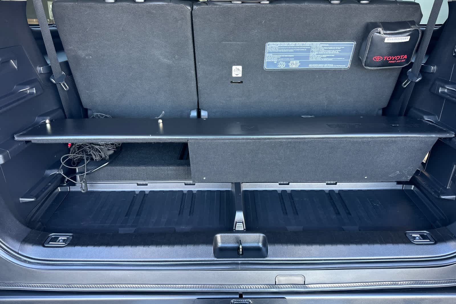 Thumbnail: 2023 Toyota Sequoia - 17