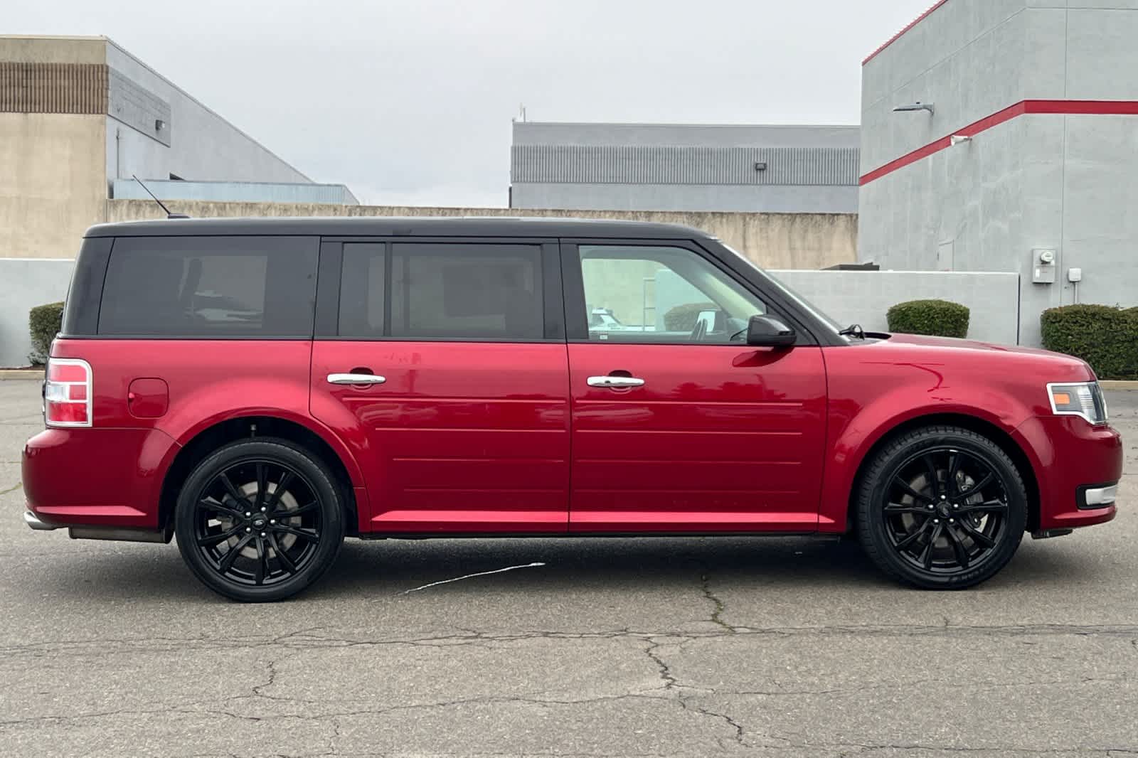 Thumbnail: 2019 Ford Flex - 6