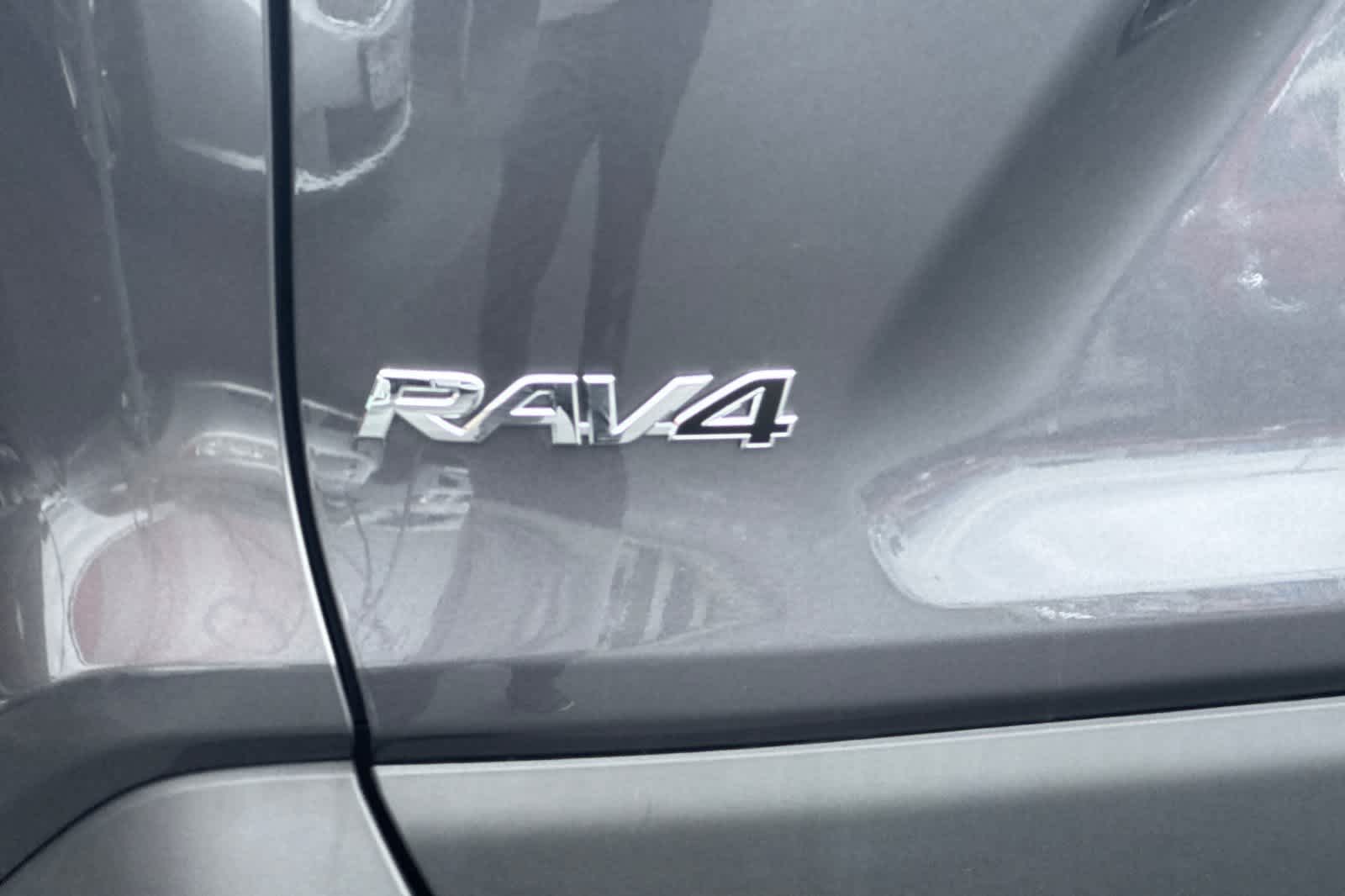 Thumbnail: 2024 Toyota RAV4 - 31