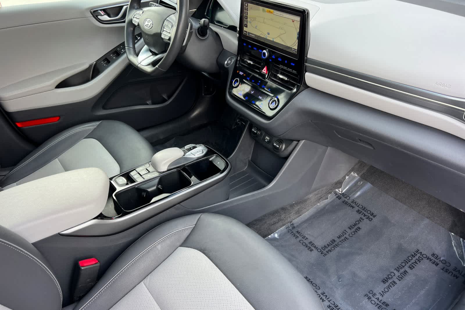 2020 Hyundai Ioniq Limited 17