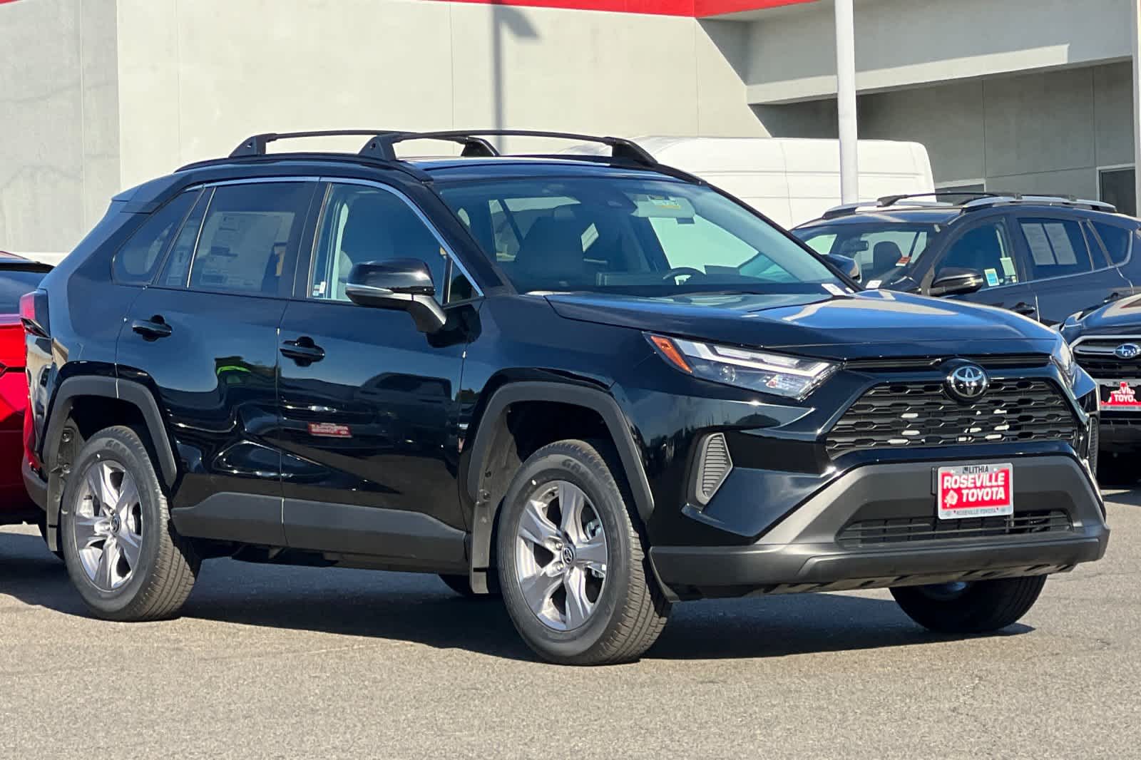 Thumbnail: 2025 Toyota RAV4 - 9