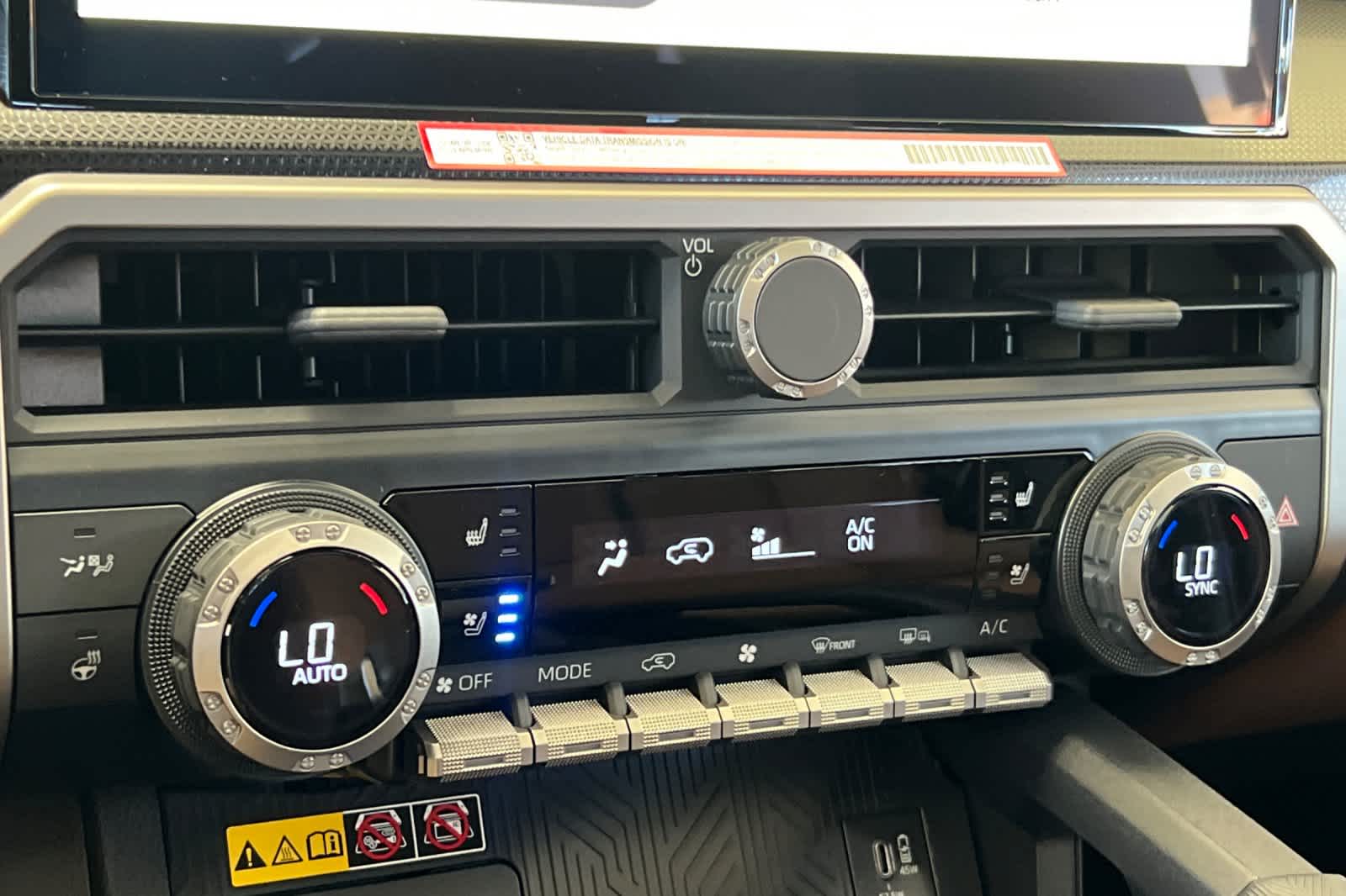Thumbnail: 2026 Toyota 4Runner - 22