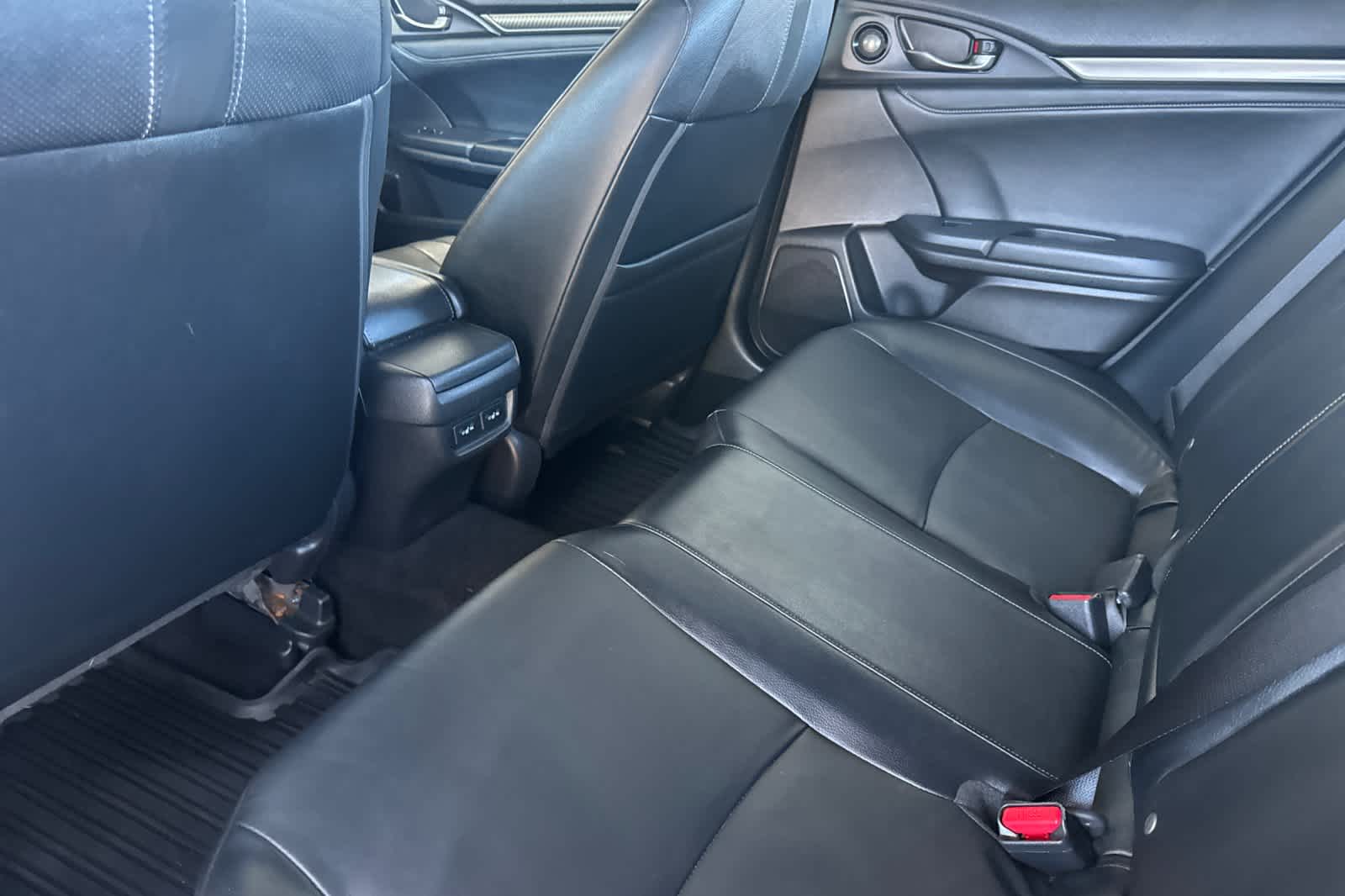 Thumbnail: 2019 Honda Civic - 4