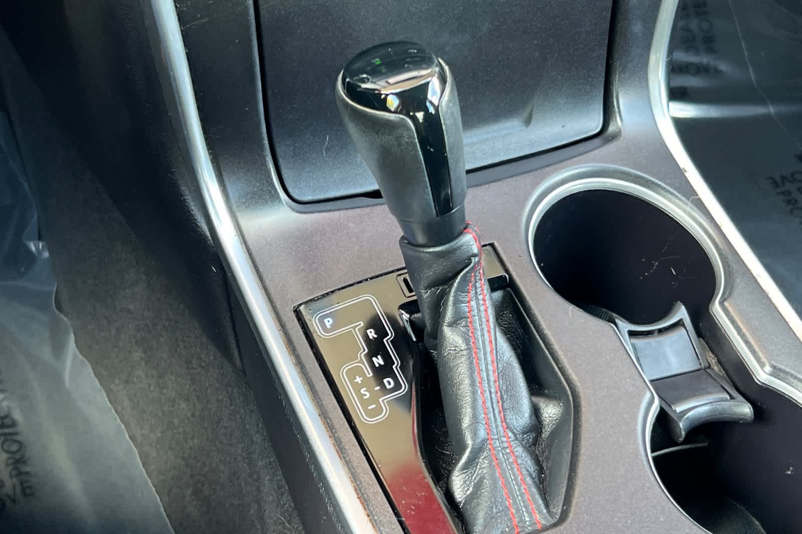 Thumbnail: 2015 Toyota Camry - 21