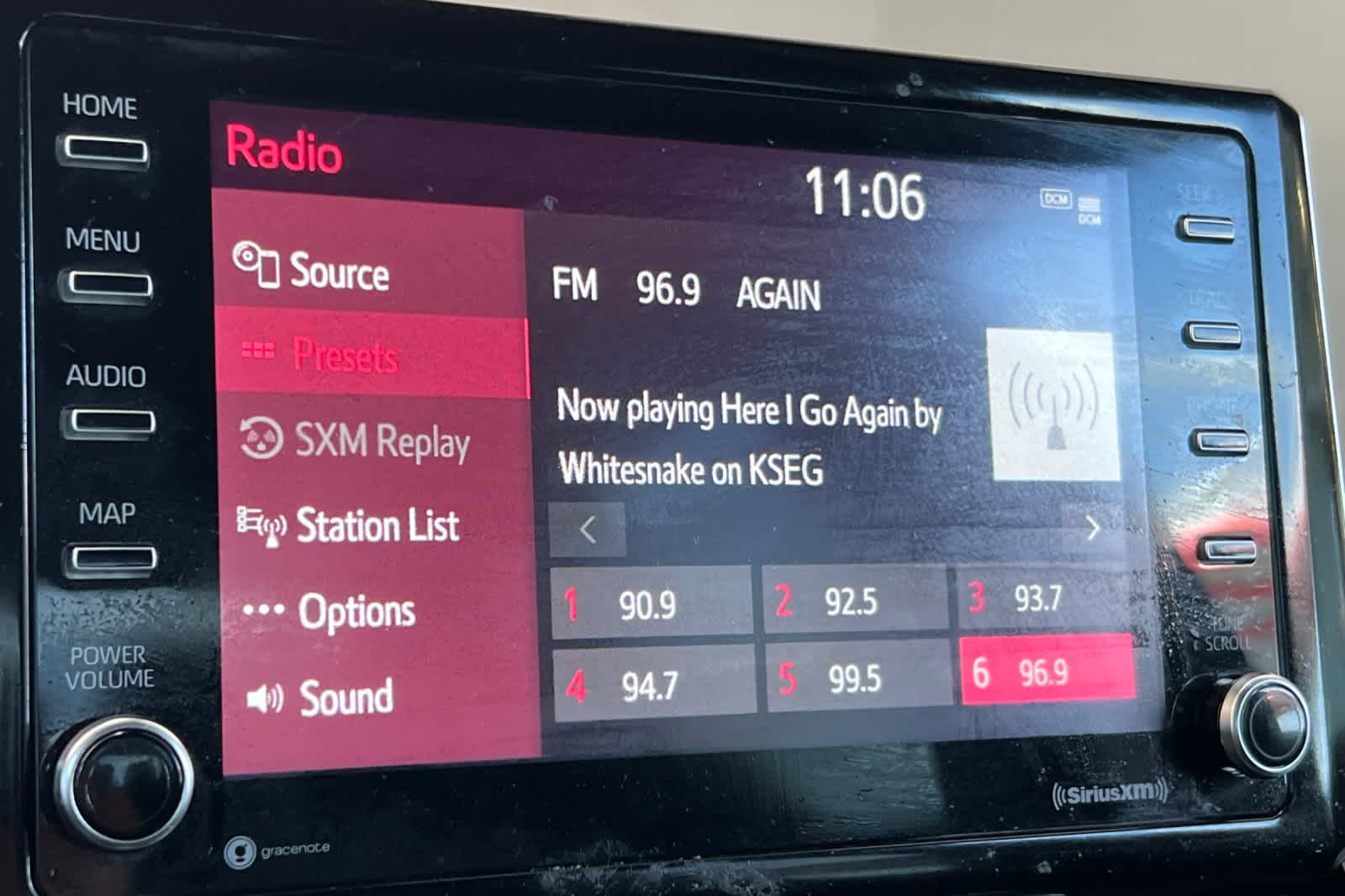 Thumbnail: 2021 Toyota Corolla - 18