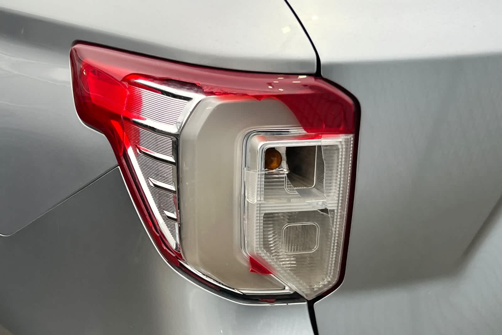 Thumbnail: 2020 Ford Explorer - 15