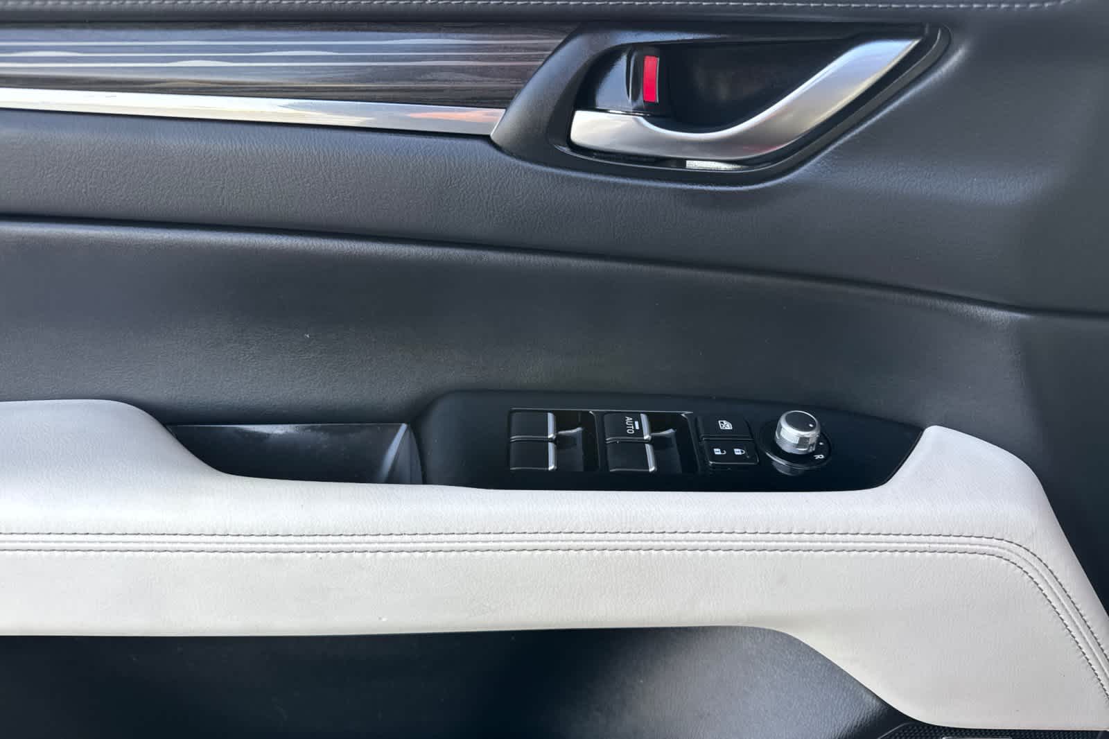 Thumbnail: 2017 Mazda CX-5 - 12