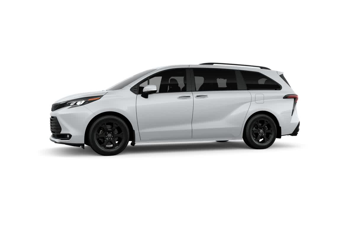 Thumbnail: 2026 Toyota Sienna - 3