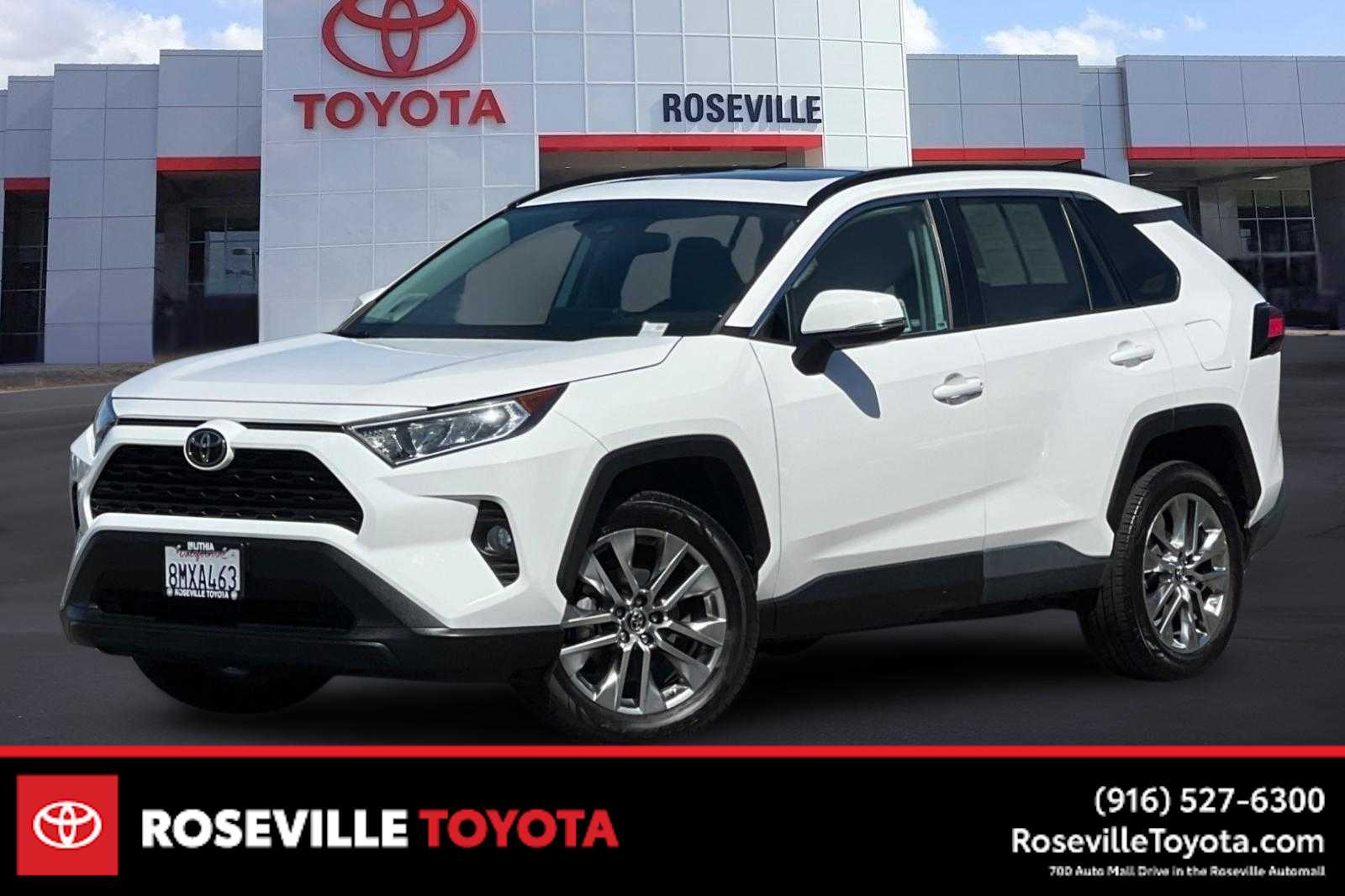 Thumbnail: 2019 Toyota RAV4 - 1