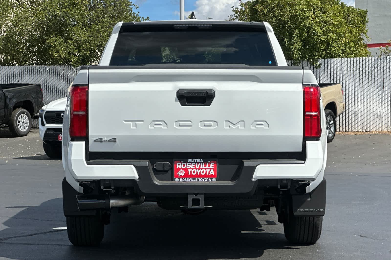 Thumbnail: 2025 Toyota Tacoma - 7
