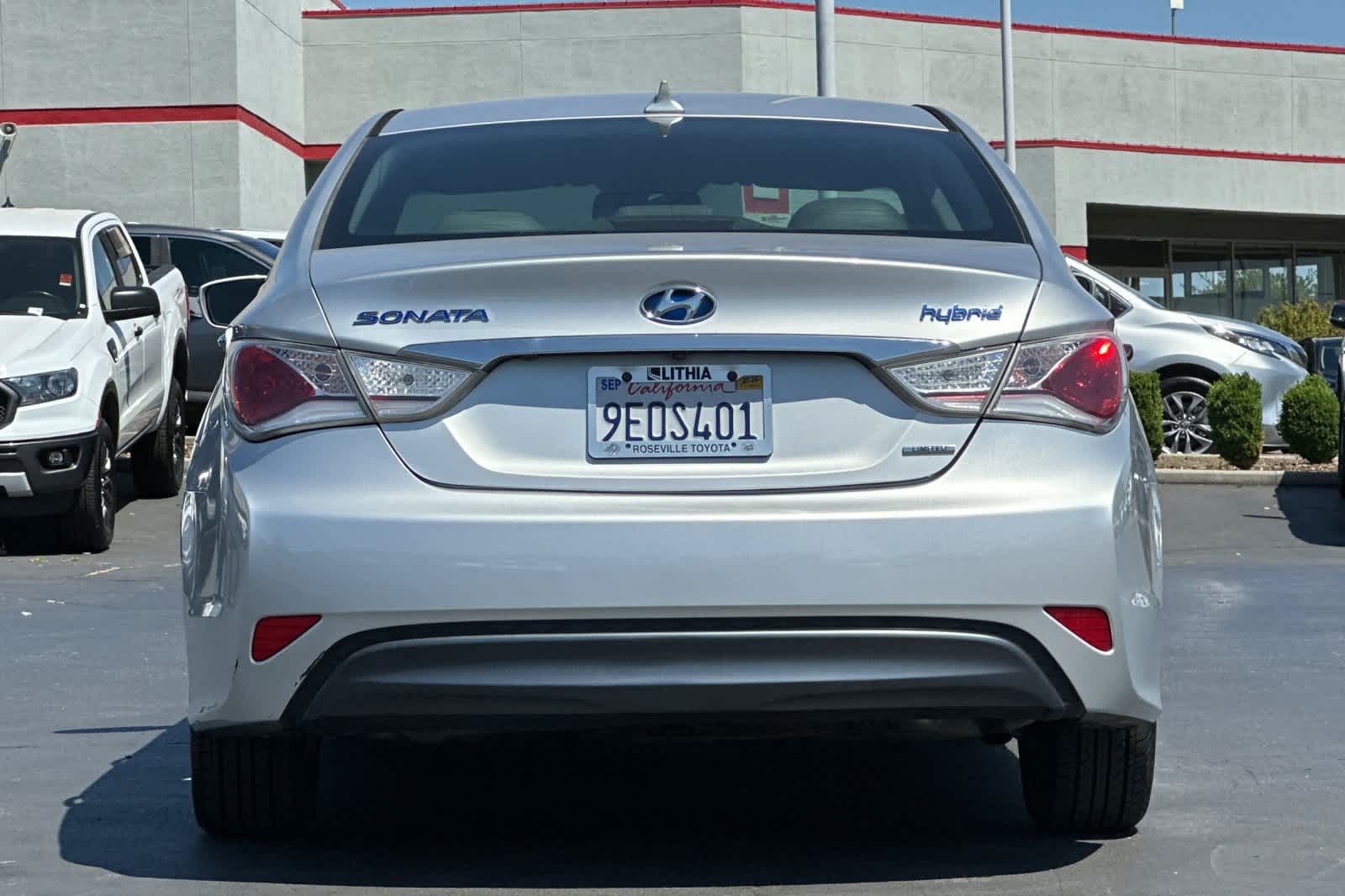 Thumbnail: 2013 Hyundai Sonata - 8